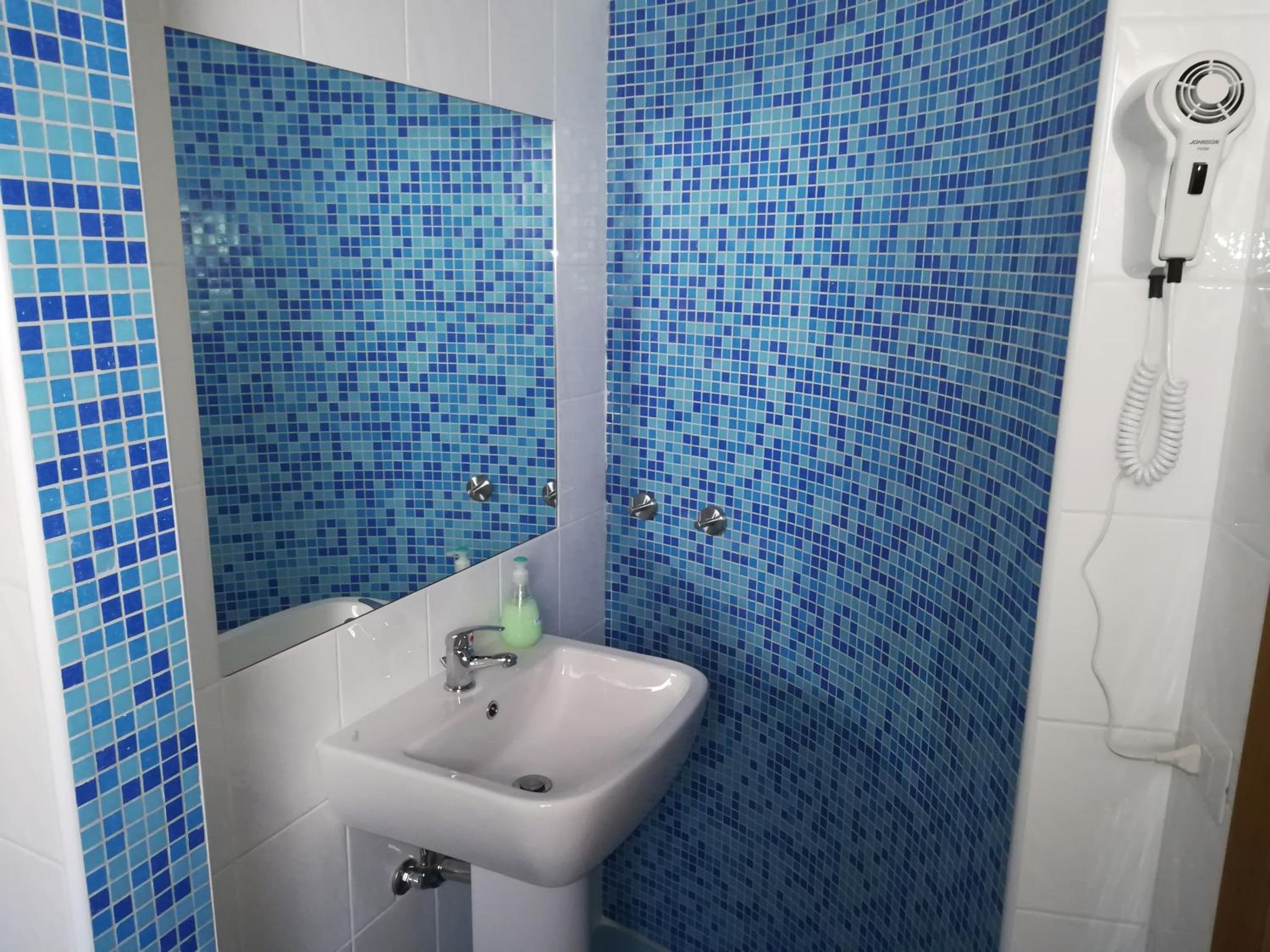 Residenza Skanderbeg en Montecilfone — bathroom