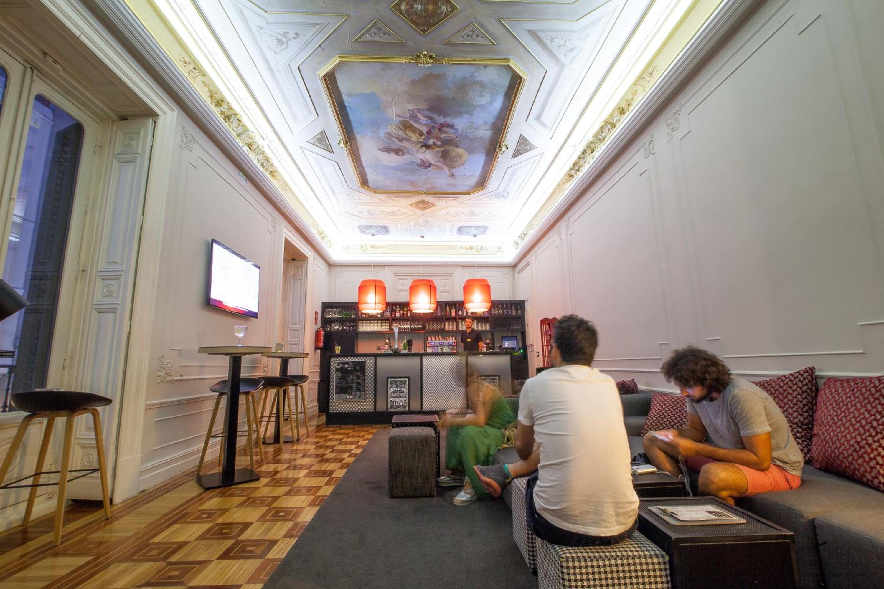 lounge
