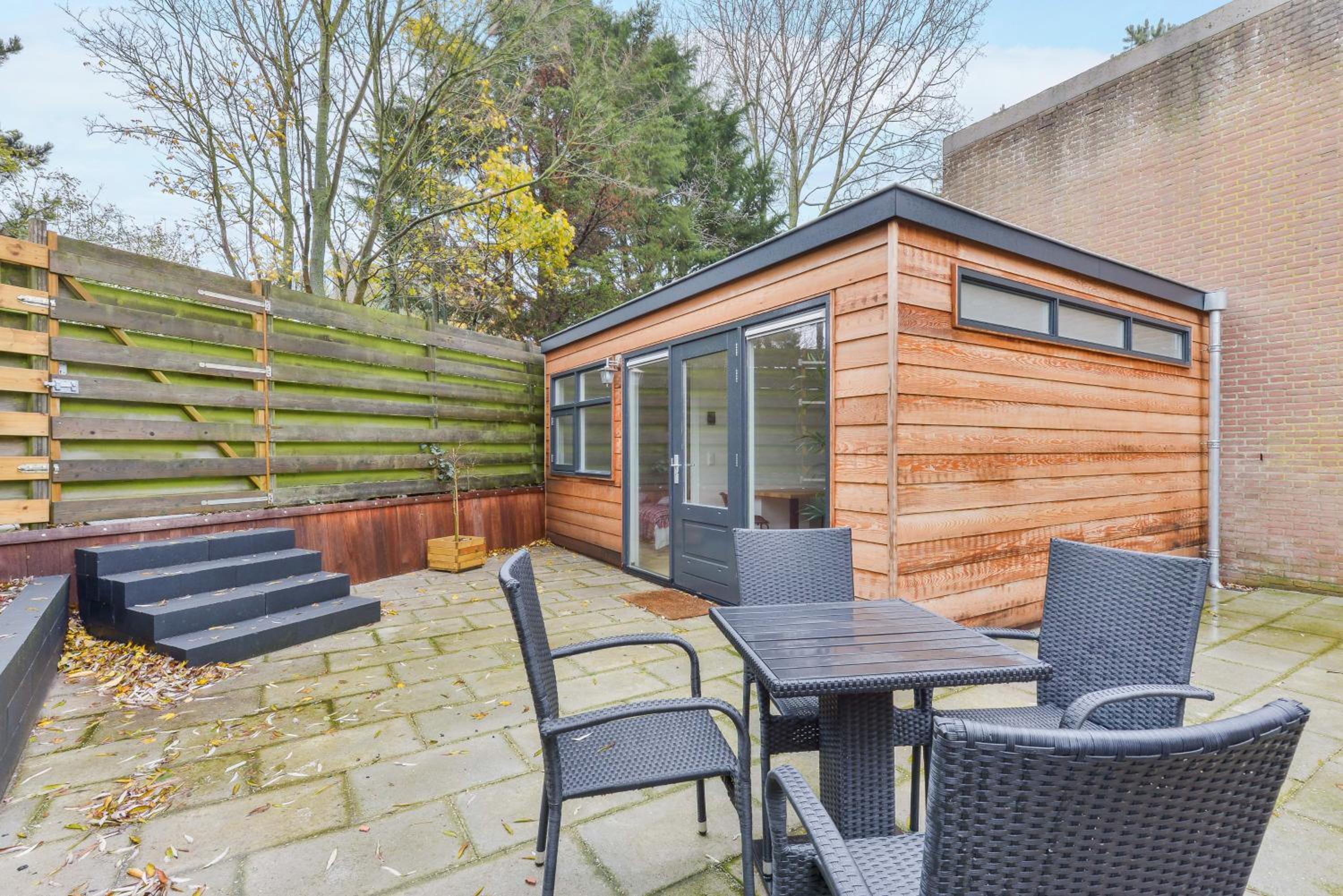 Modern Bungalow Zandvoortselaan view 2