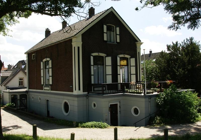Photo 15
