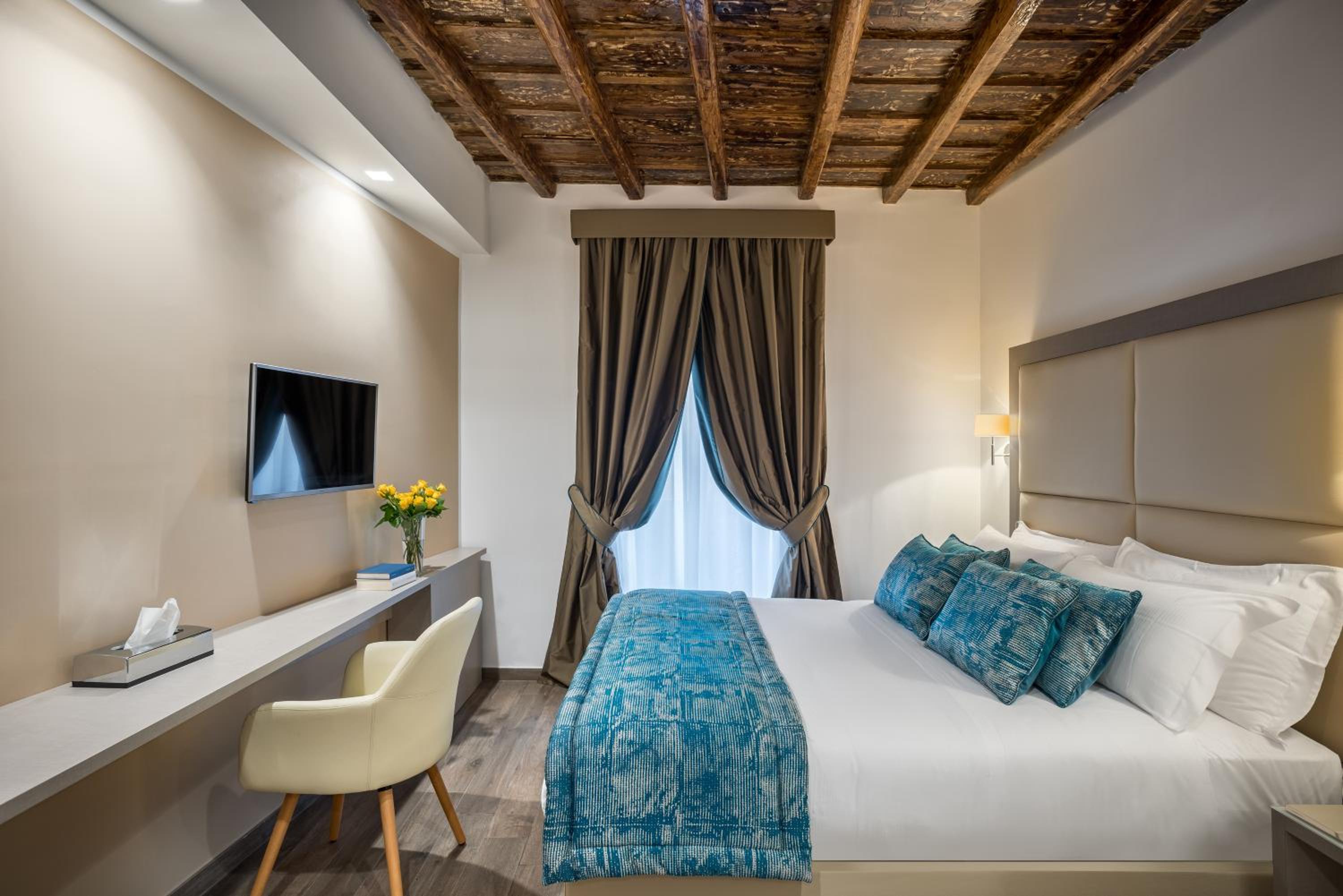 Reginella Suites en Rome — hotel room