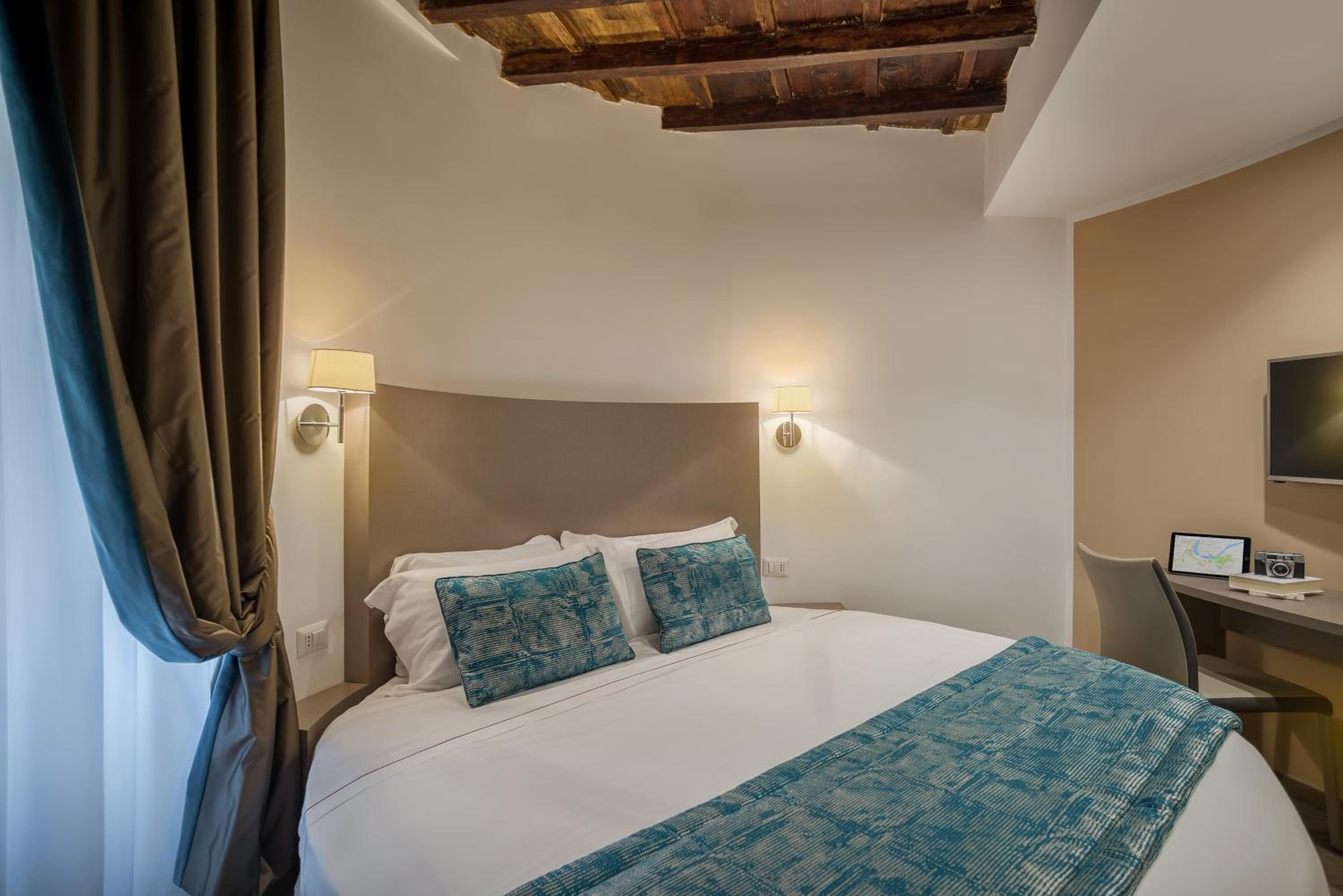 Reginella Suites photo 3