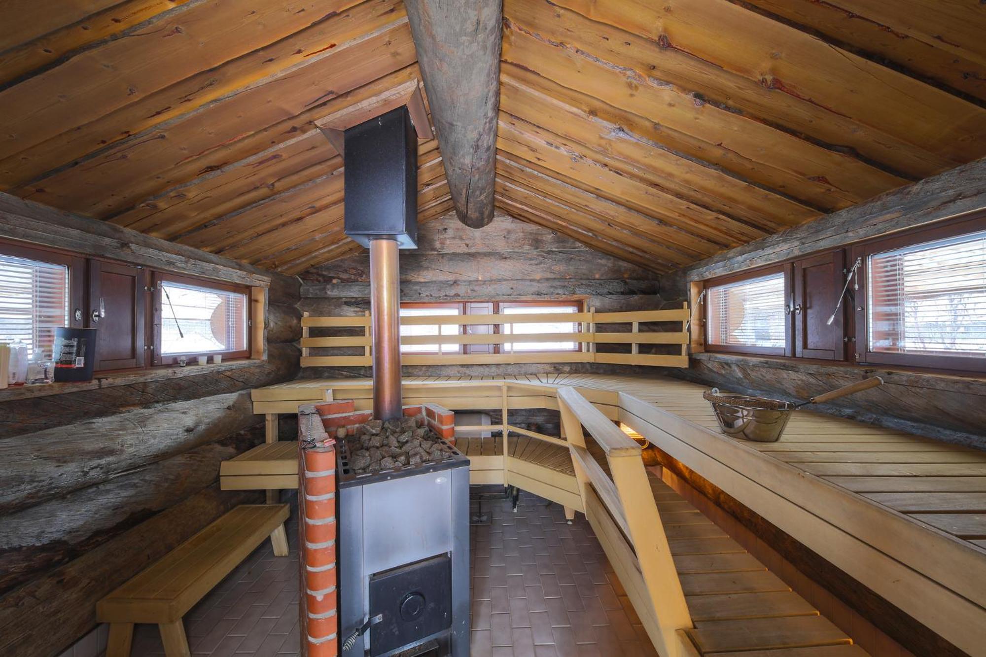 Photo 19