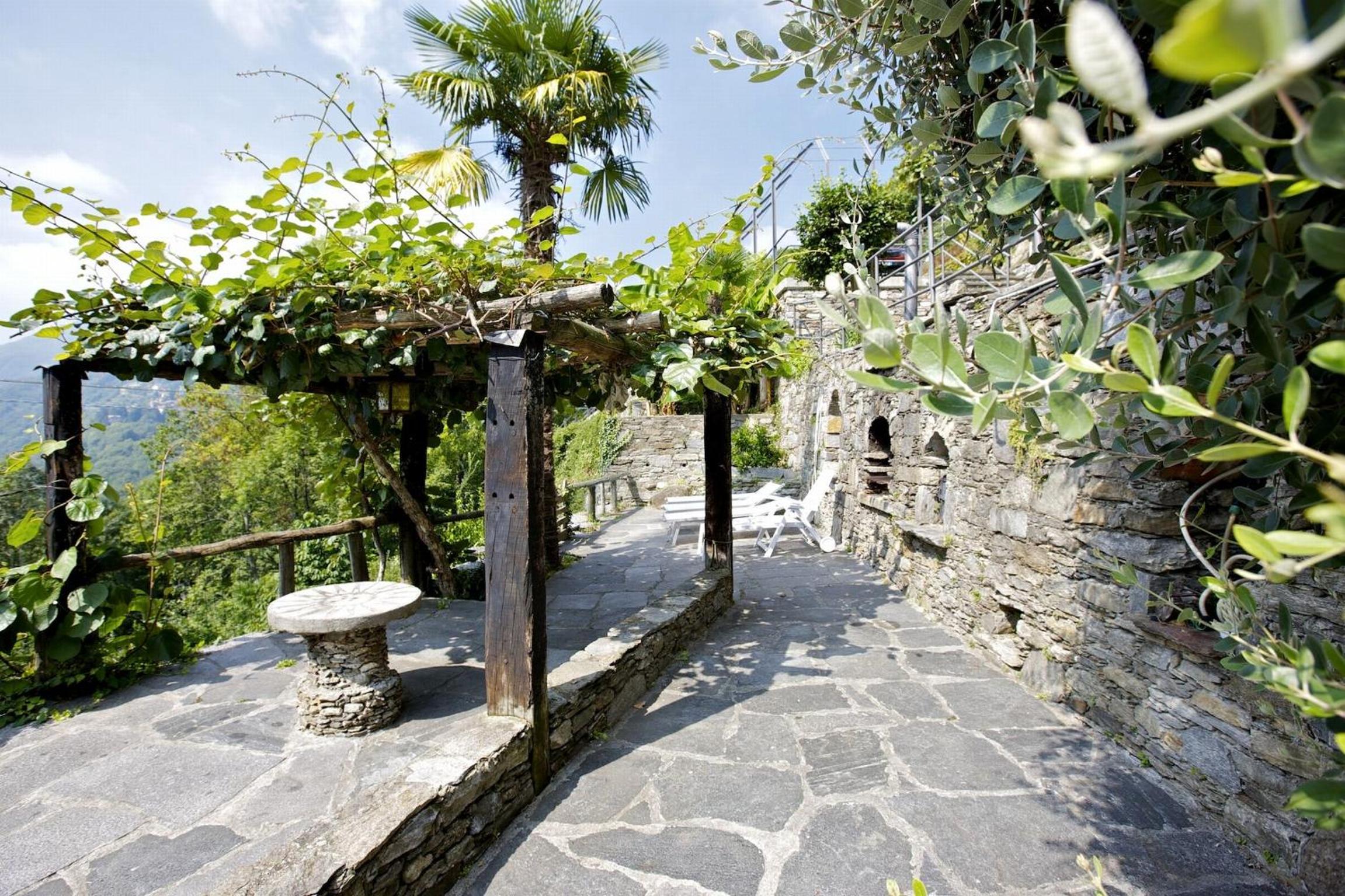 Rustico La Vigna view 5