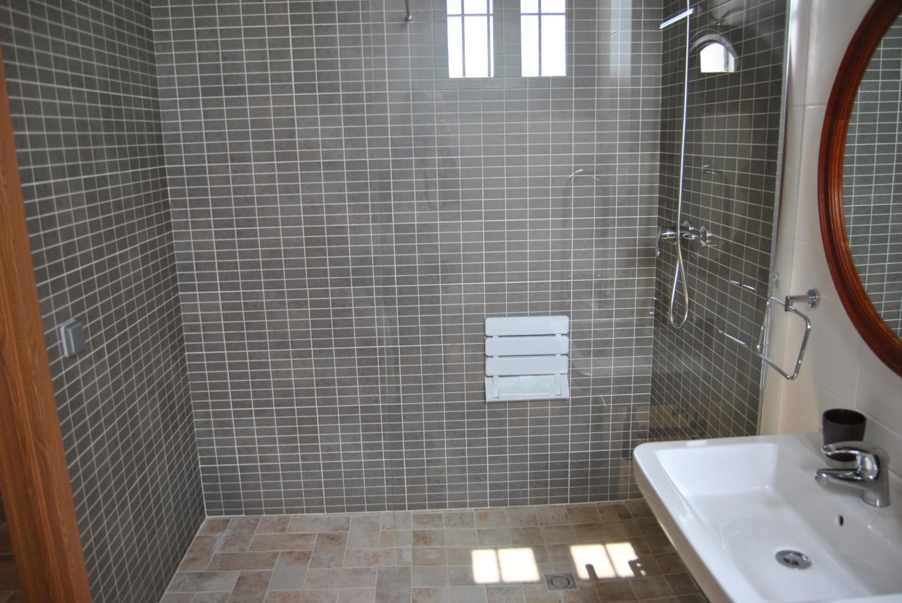 Photo 46