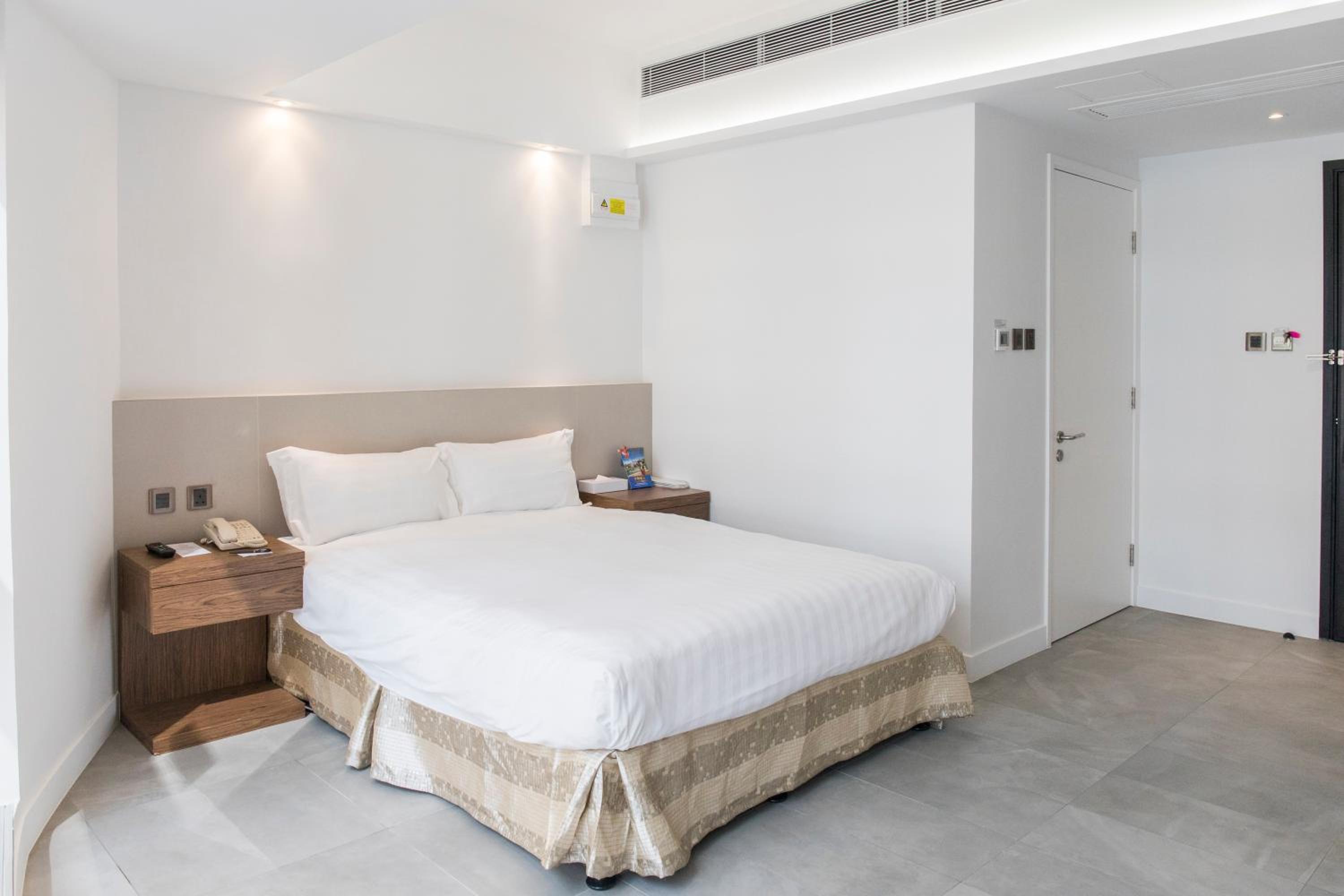 KIFI Boutique Hotel