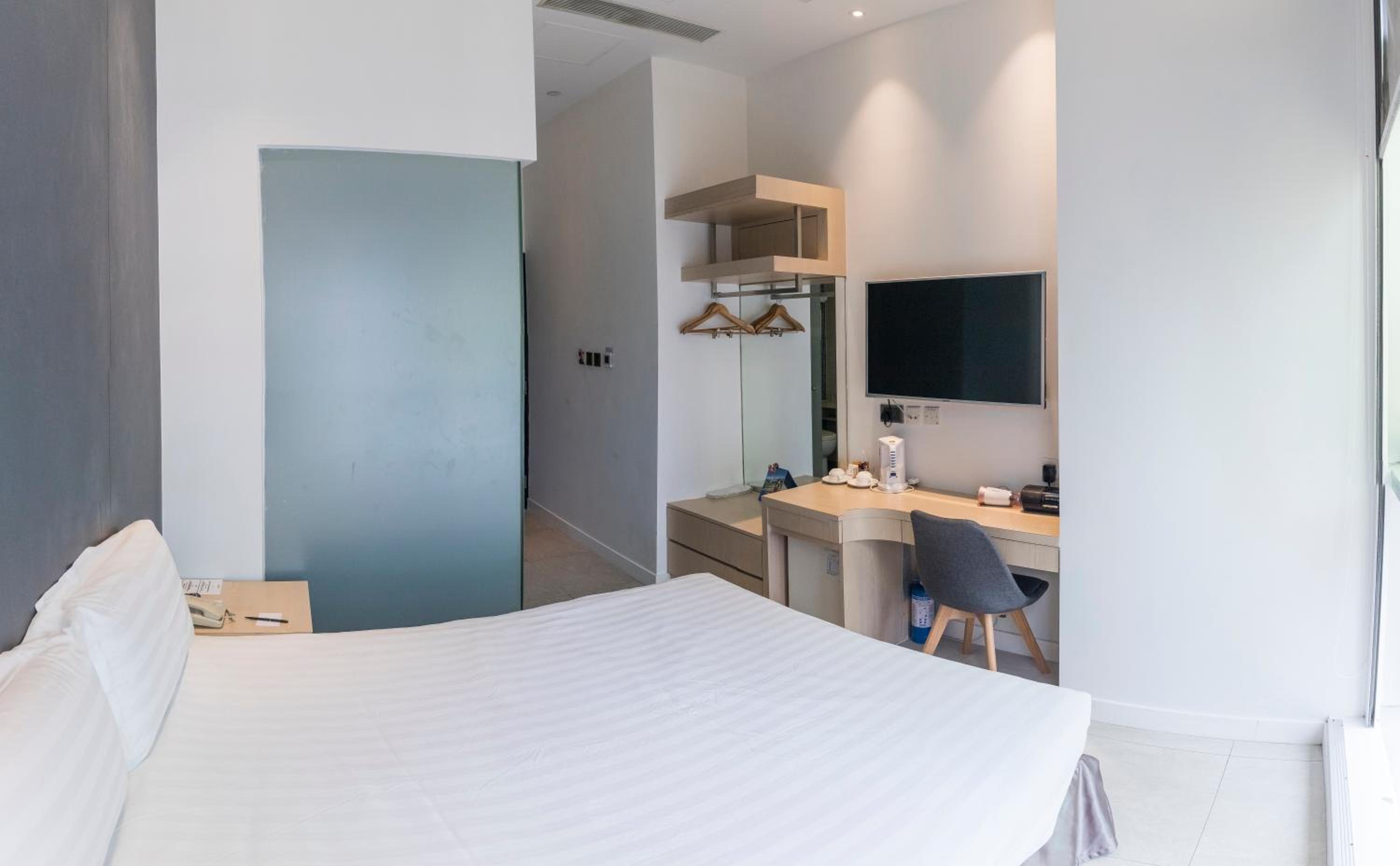 KIFI Boutique Hotel