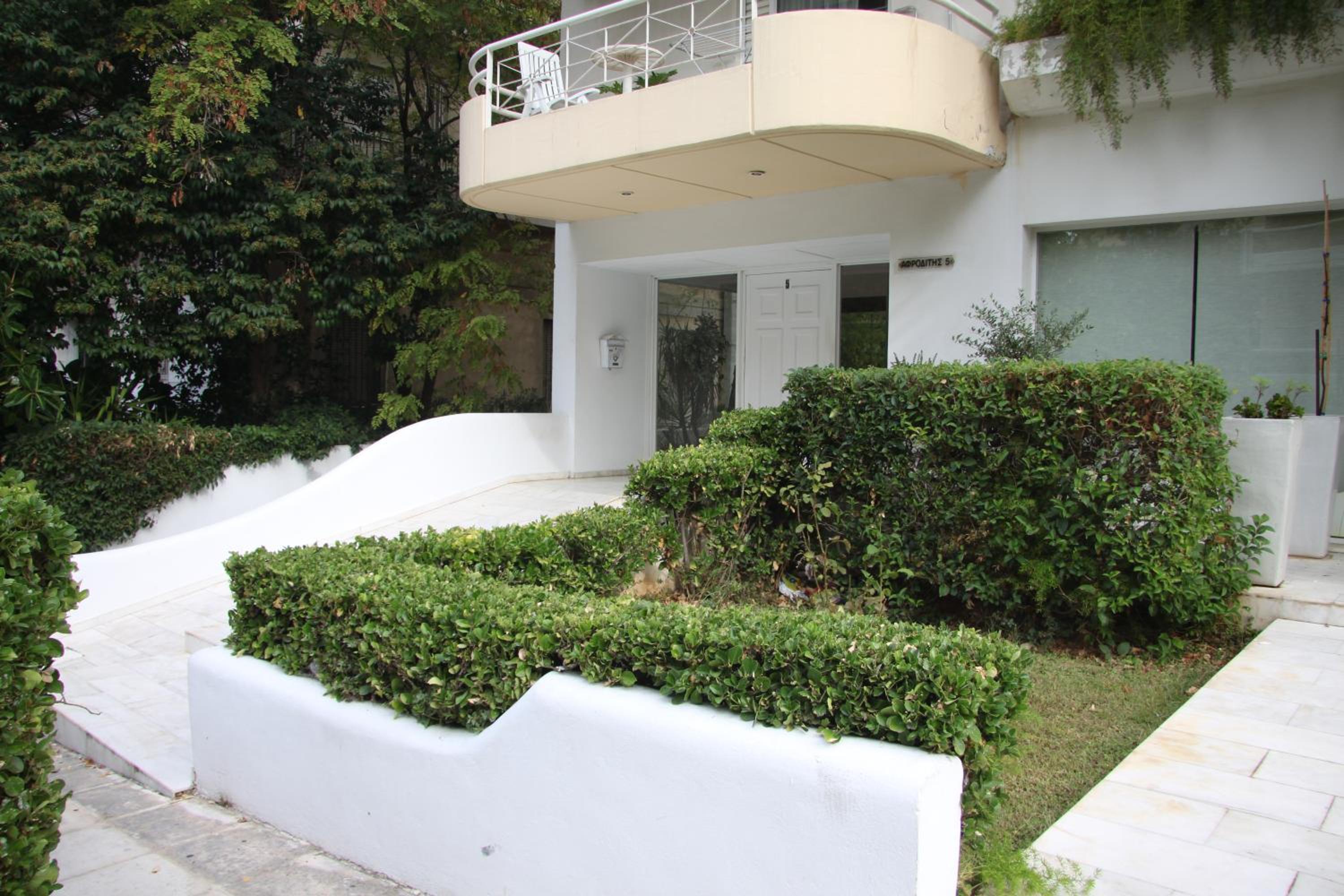 Nice Sea View Elegant Apartment