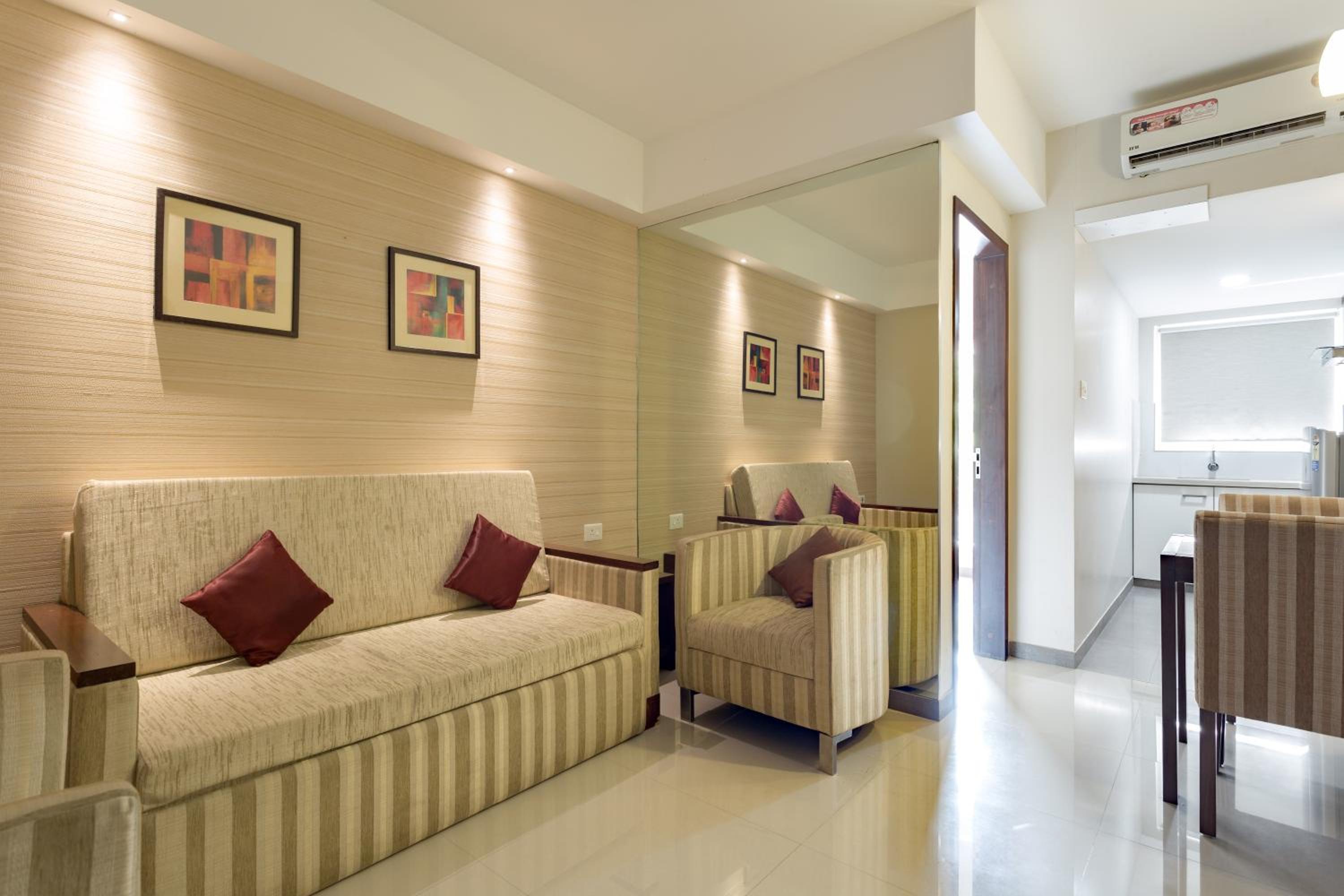 Cochin Vacations - D Homz Suites - Property Image 1