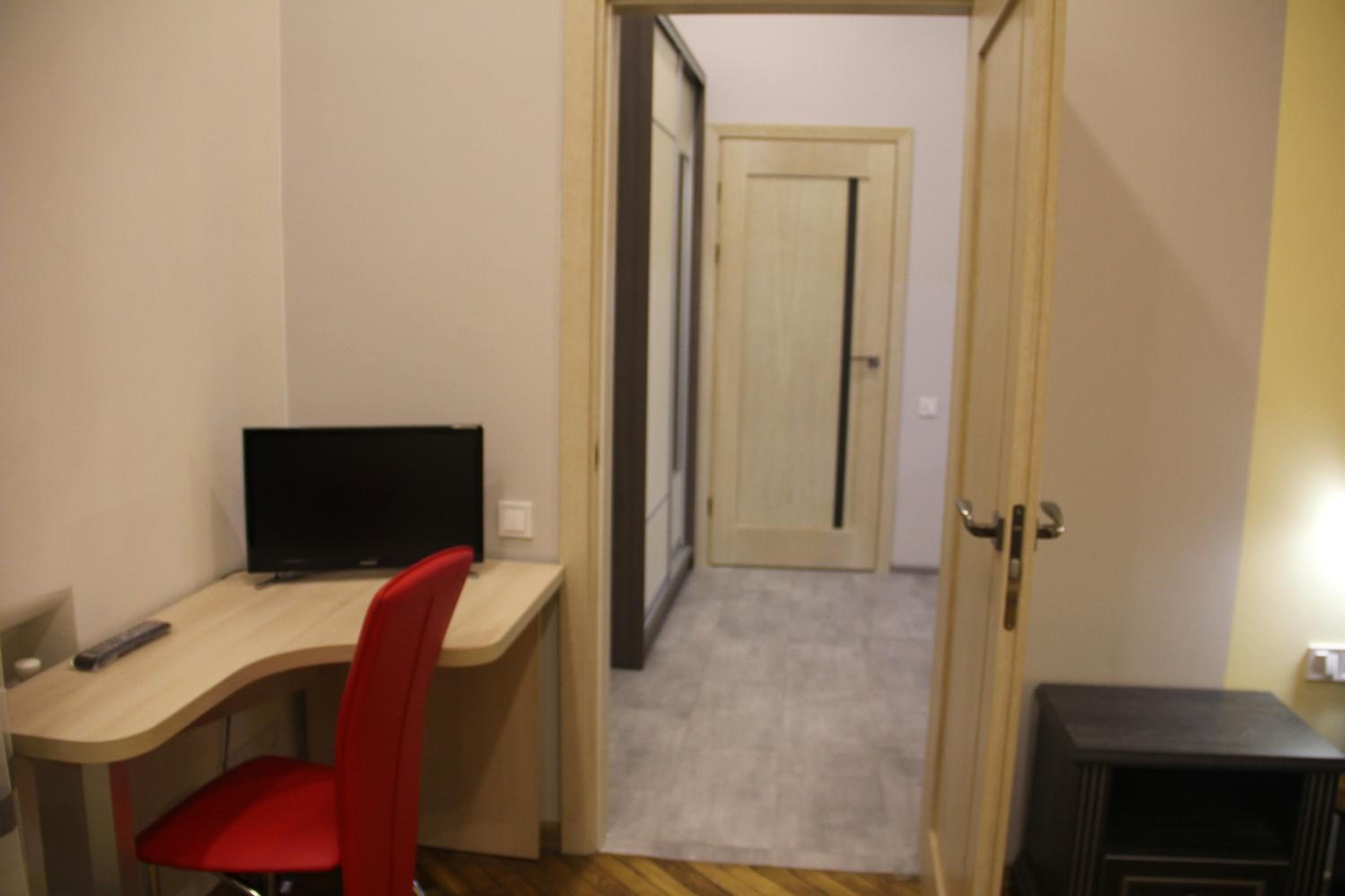 Apartment on Khorvatska Street