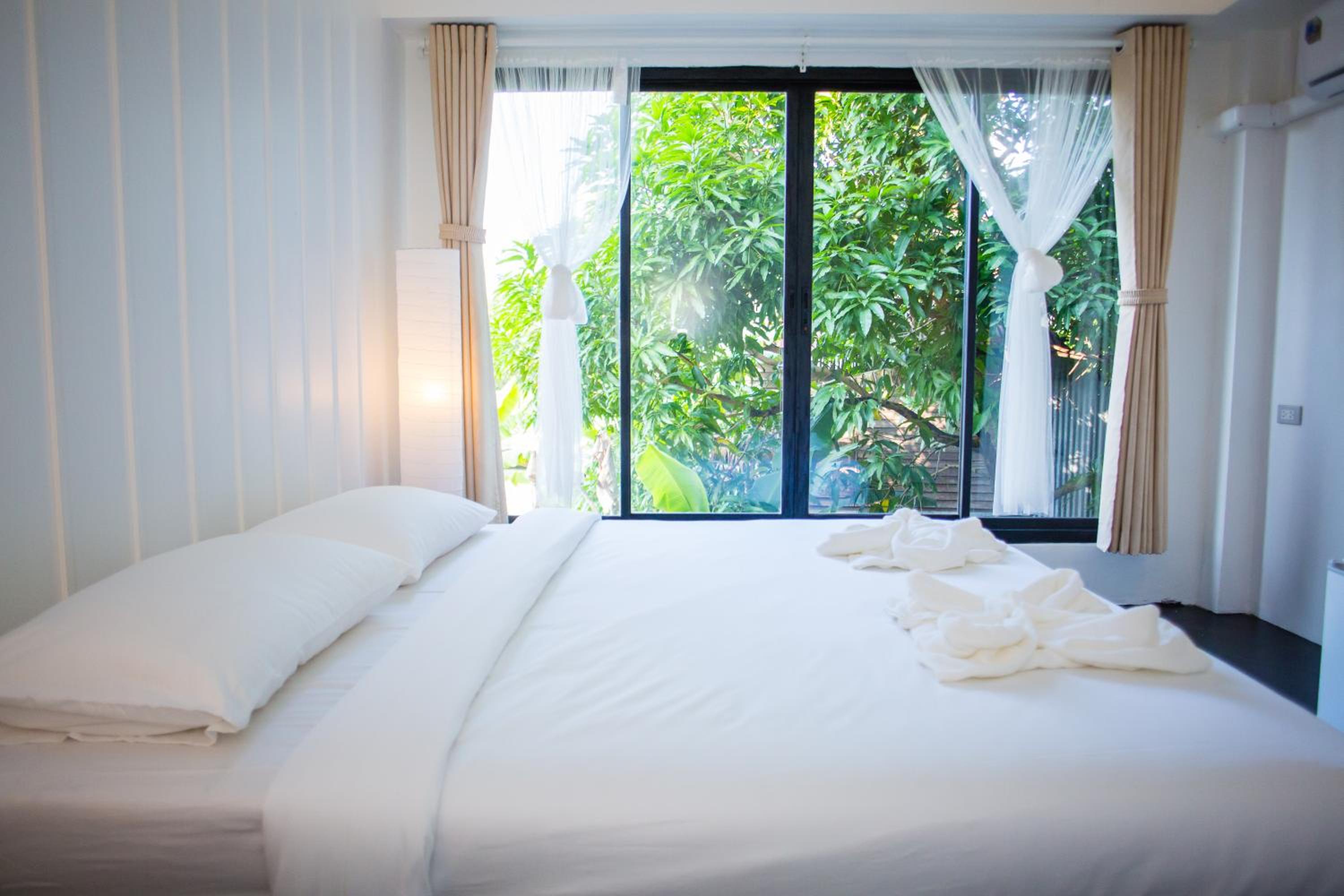 Trat 101 Hotel - SHA Certified