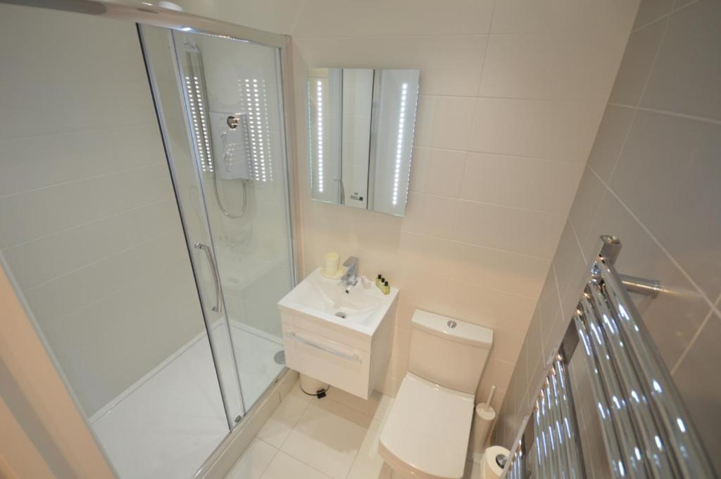 3B Soho Studios 3rd floor by Indigo Flats photo 5