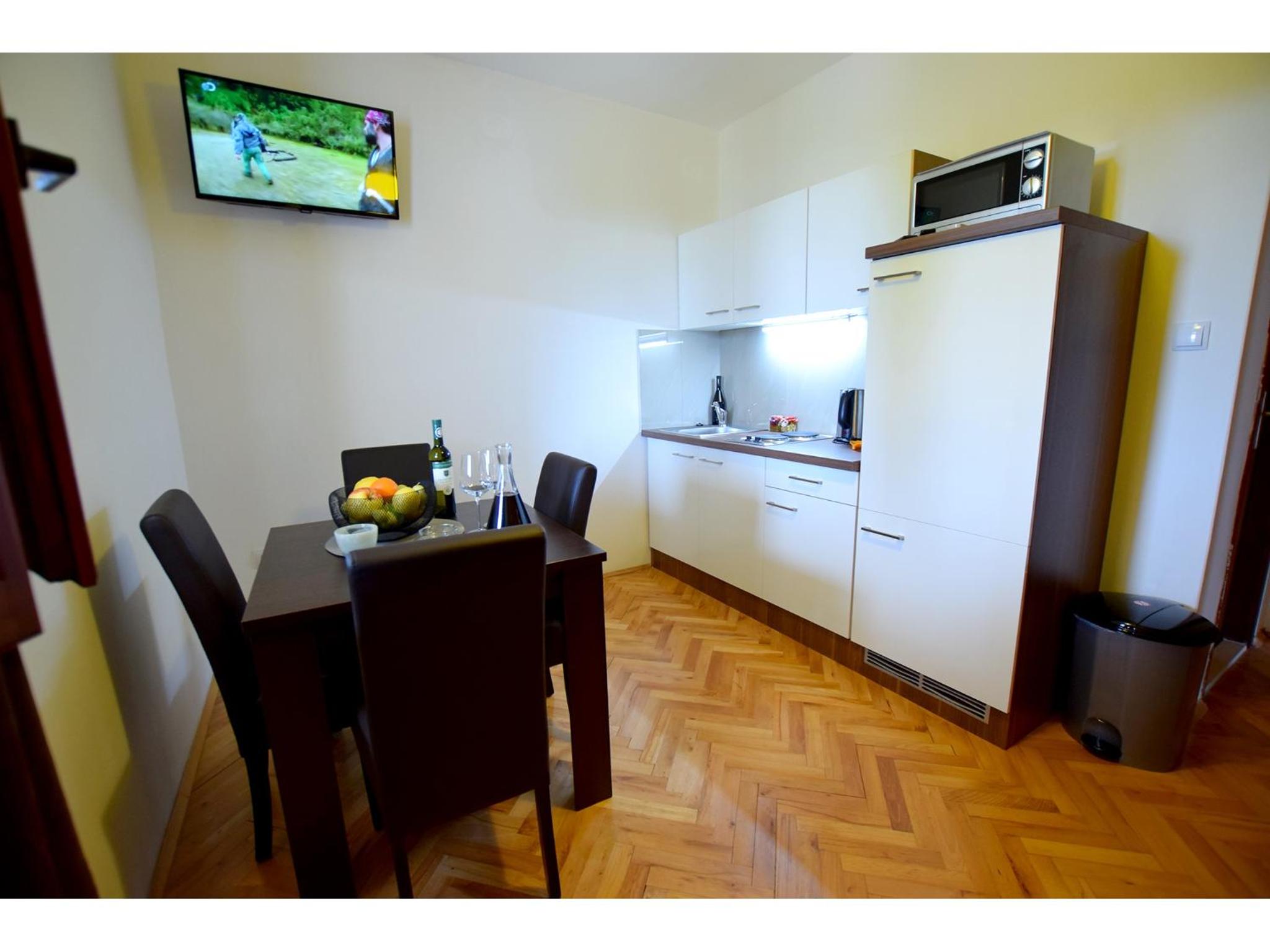 Apartments LaRoom view 5