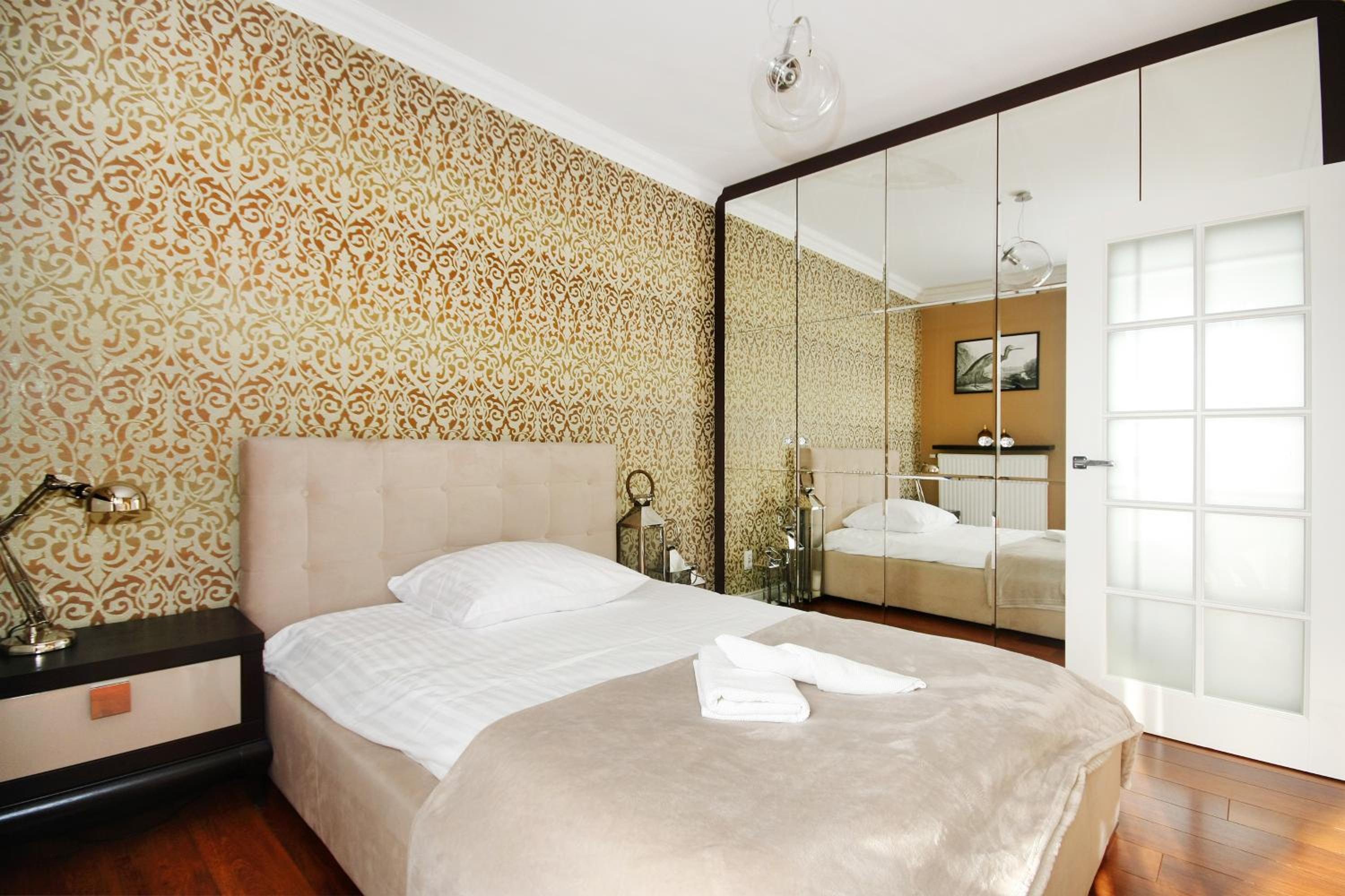 Livin Apartments Santocka