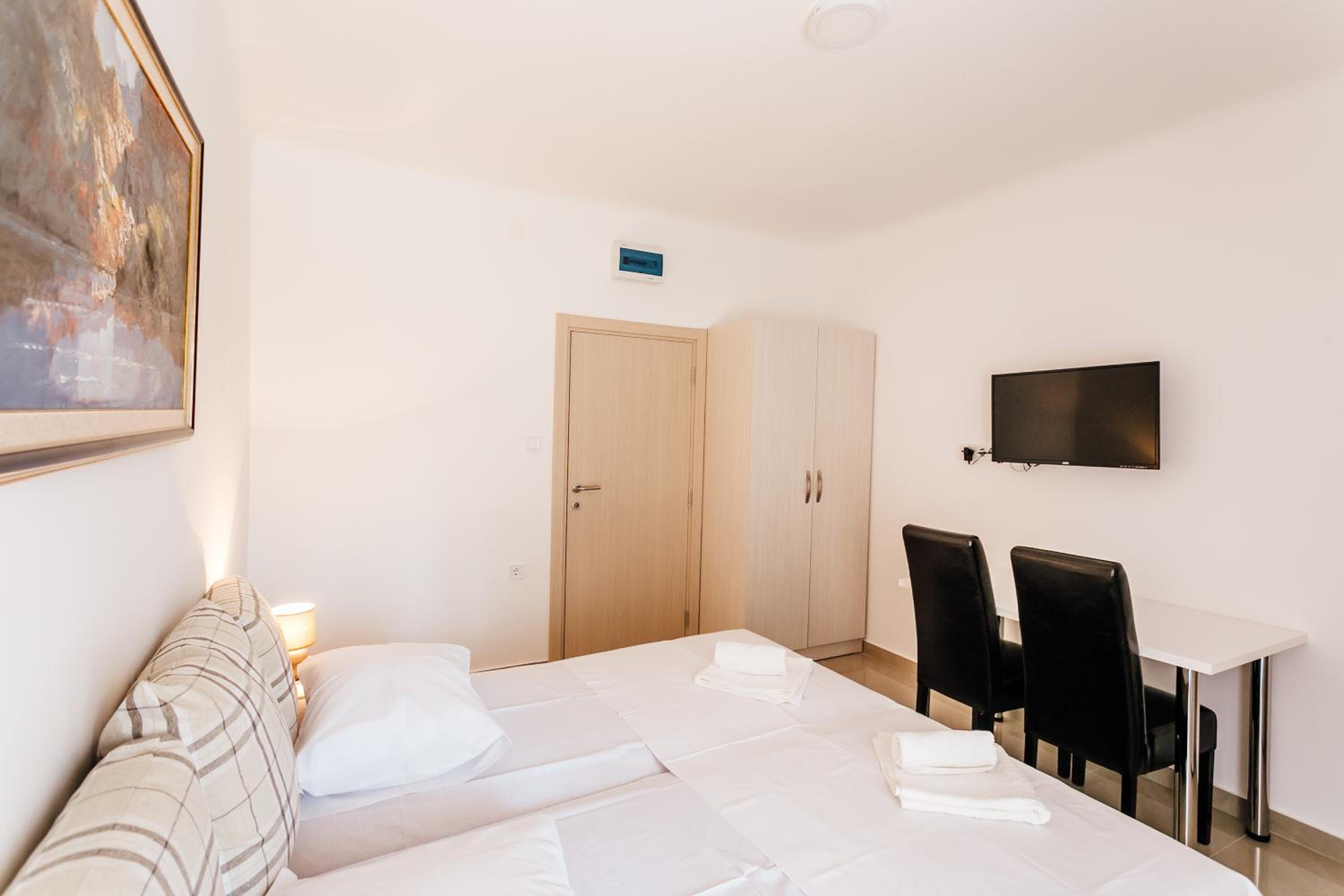 Apartments Belani