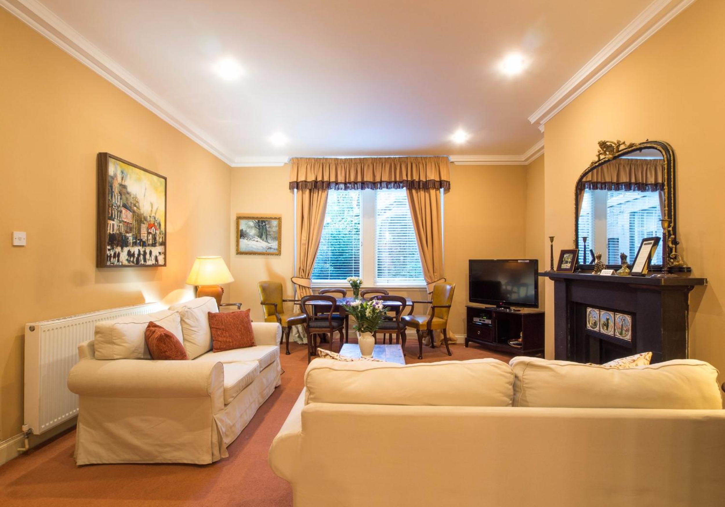 The Edinburgh Address - Drumsheugh Gardens view 4