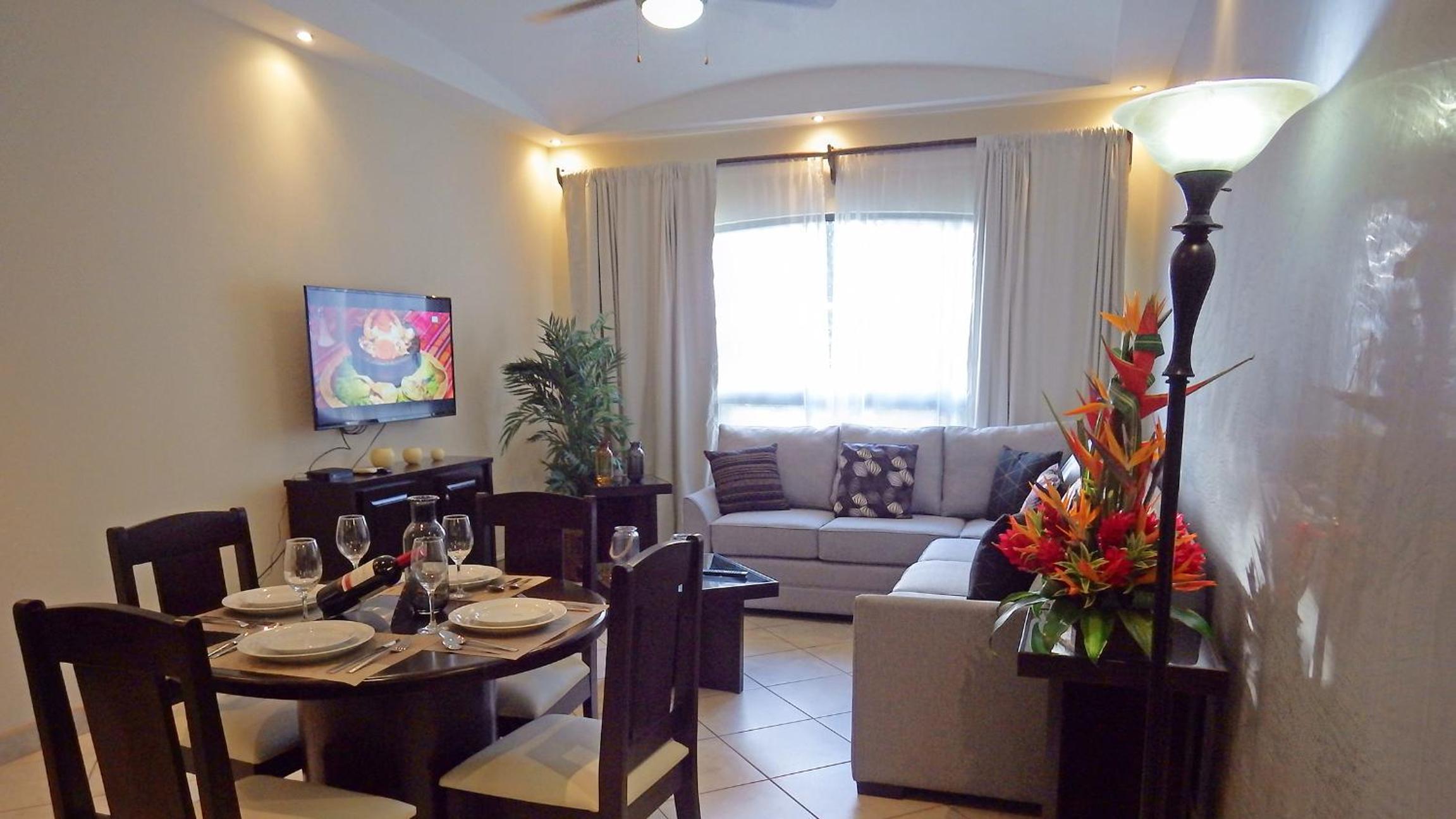 The Oaks Tamarindo Pool Front Condominiums fast wifi
