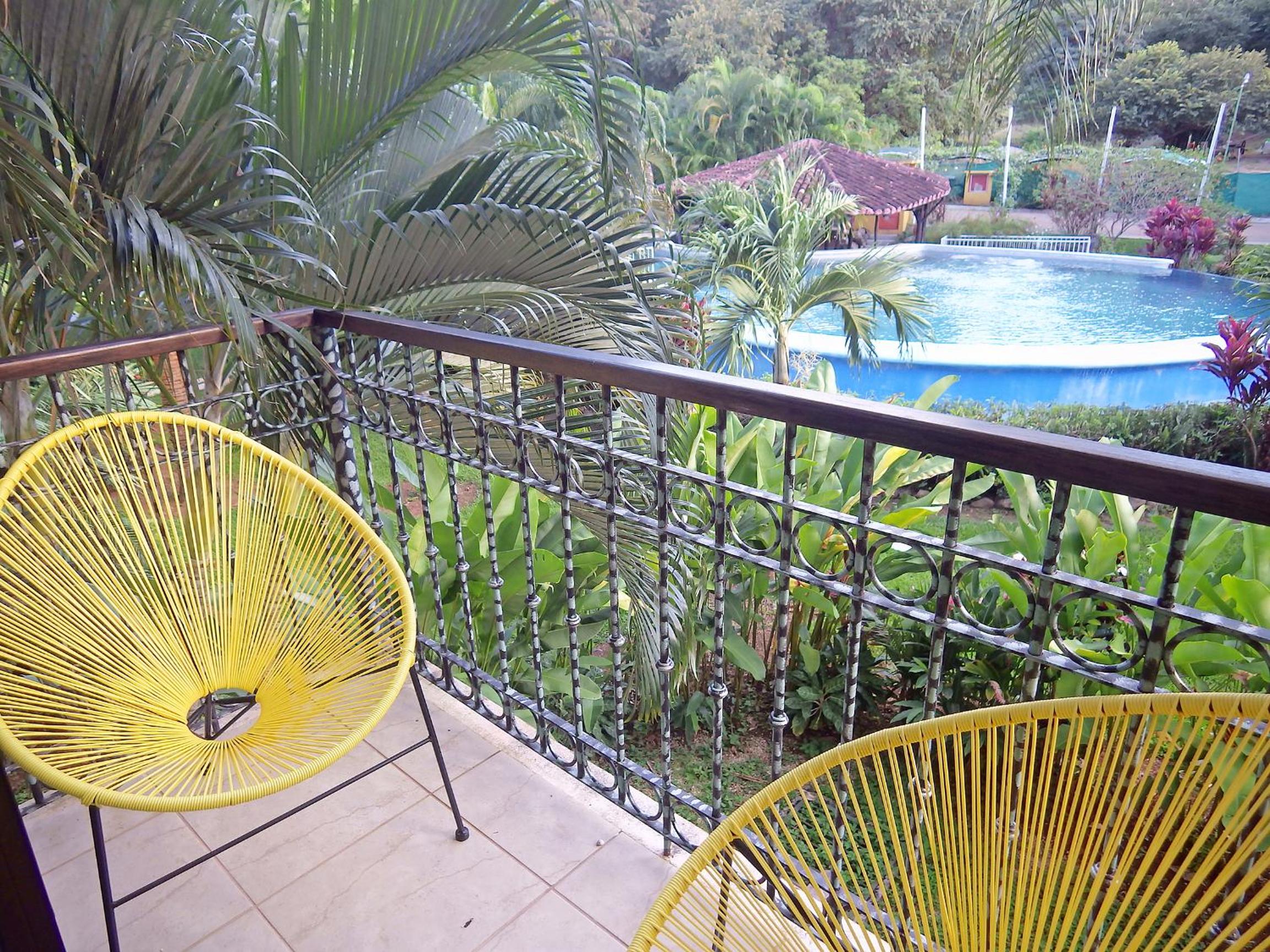 The Oaks Tamarindo Pool Front Condominiums fast wifi