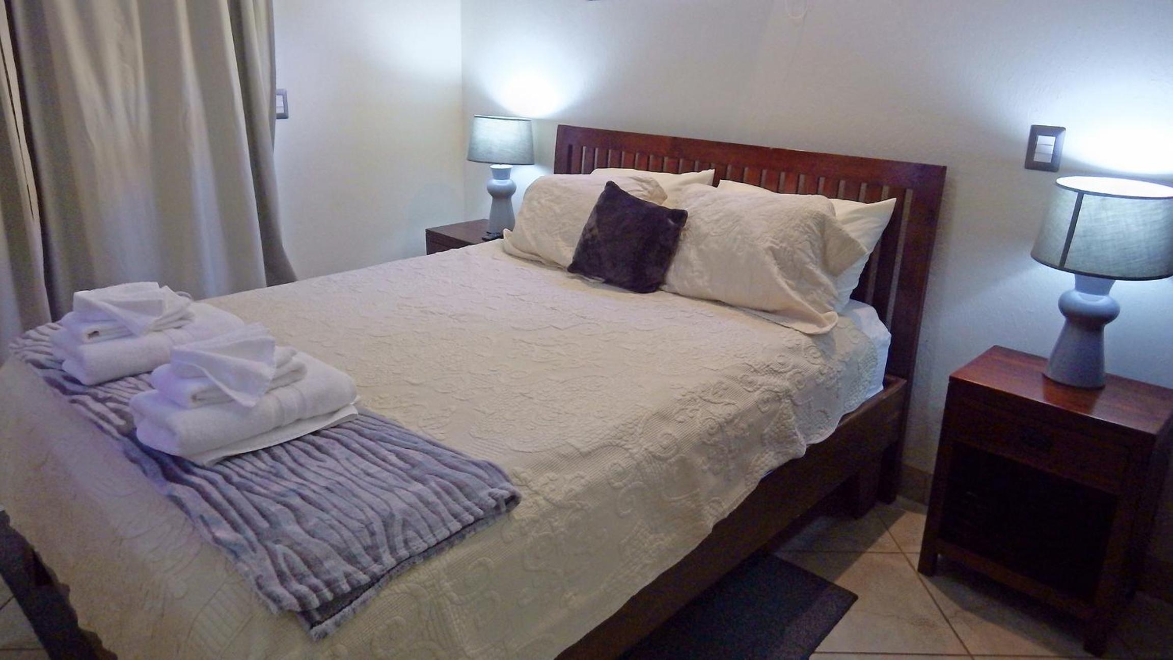 The Oaks Tamarindo Pool Front Condominiums fast wifi