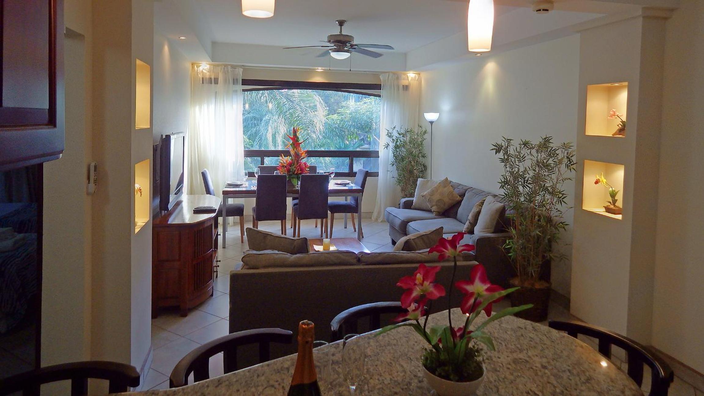 The Oaks Tamarindo Pool Front Condominiums fast wifi