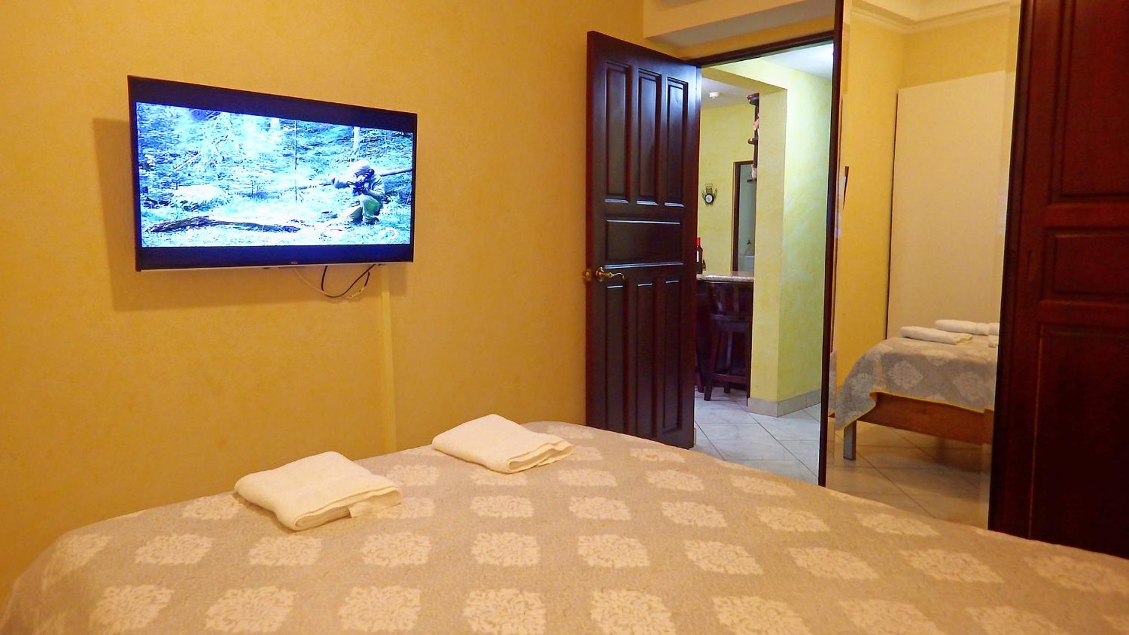 The Oaks Tamarindo Pool Front Condominiums fast wifi
