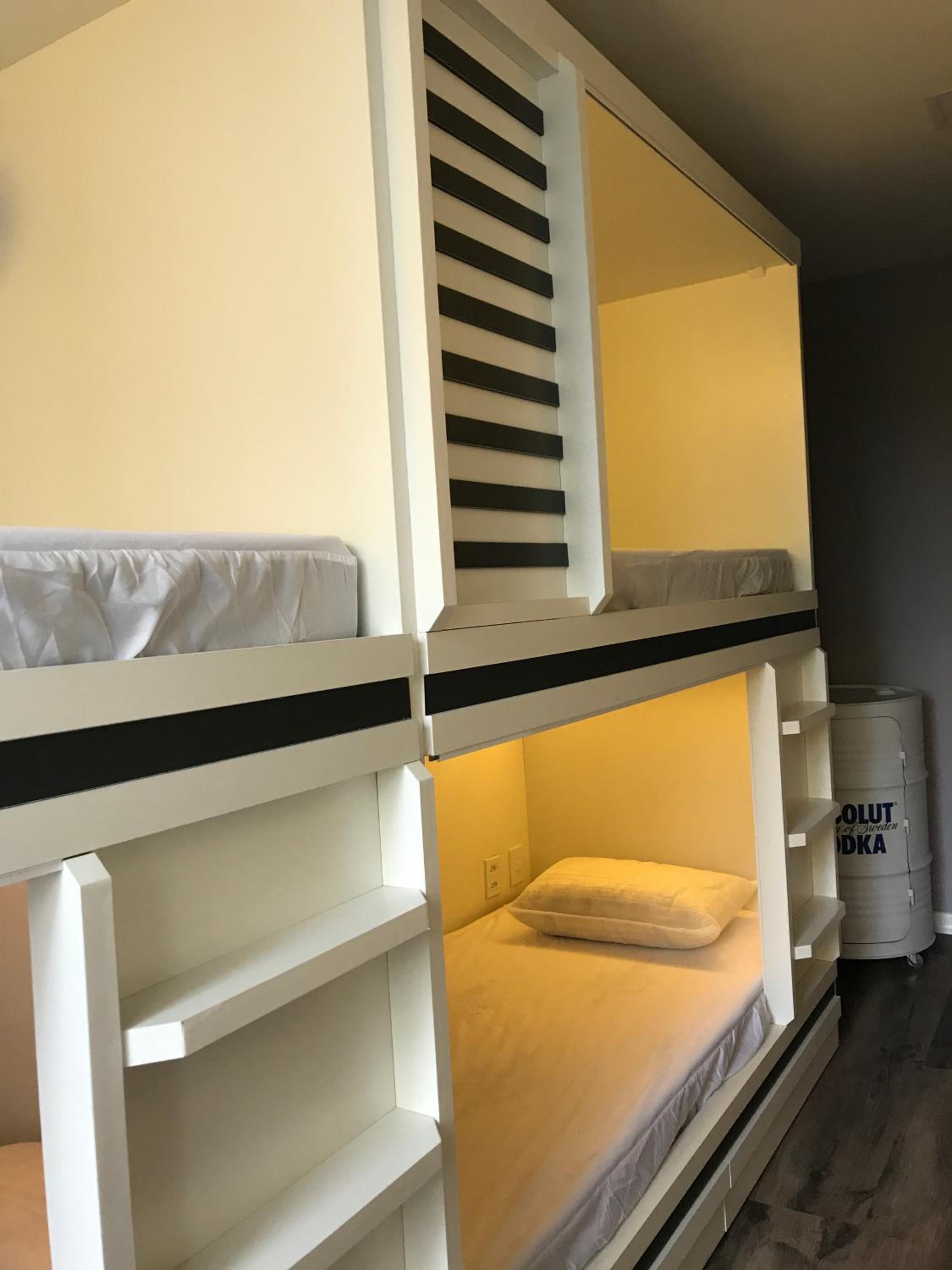 AIPA HOSTEL.COM