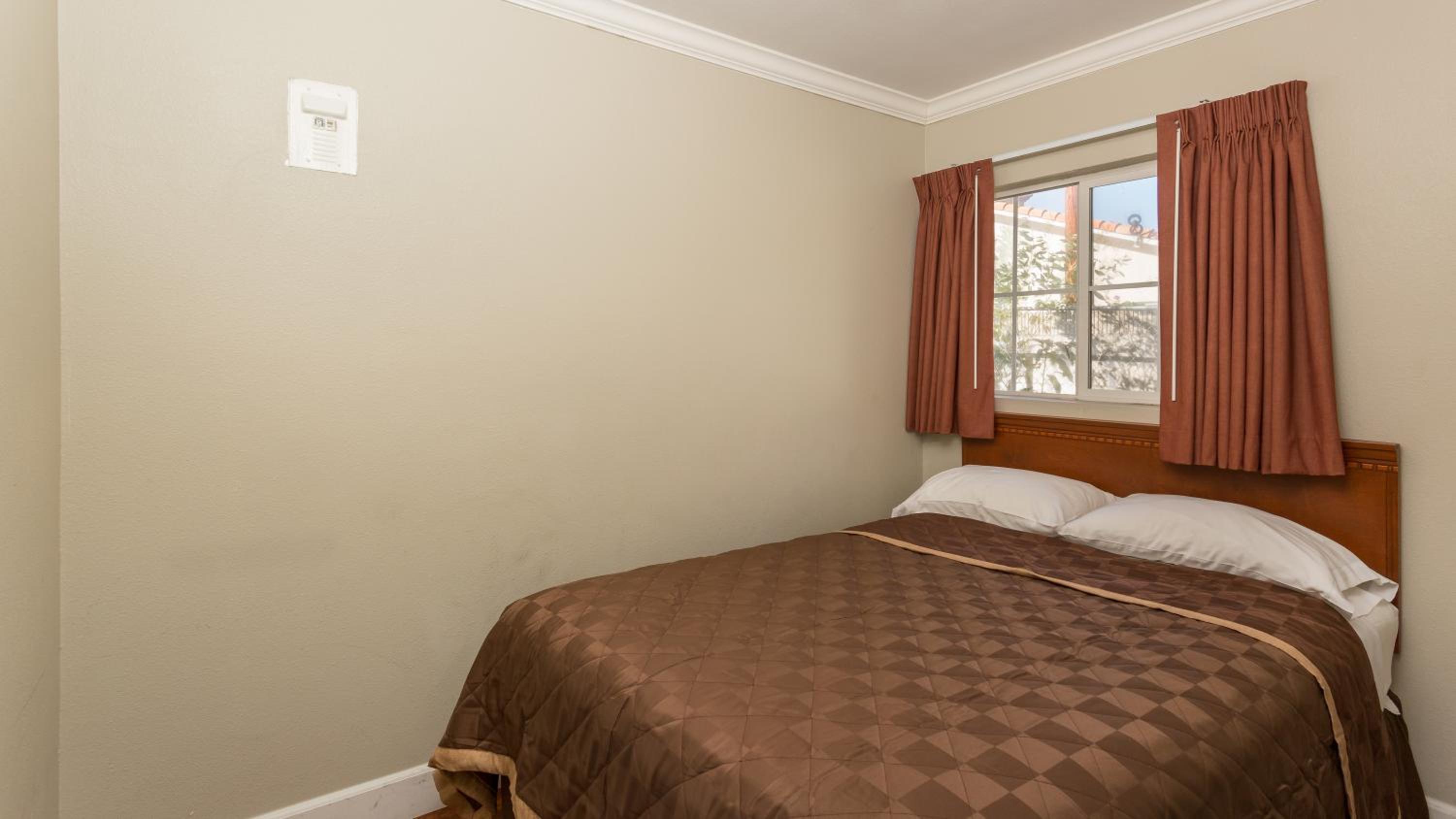 Orange County/Anaheim Vacations - Harbor Motel - Property Image 12