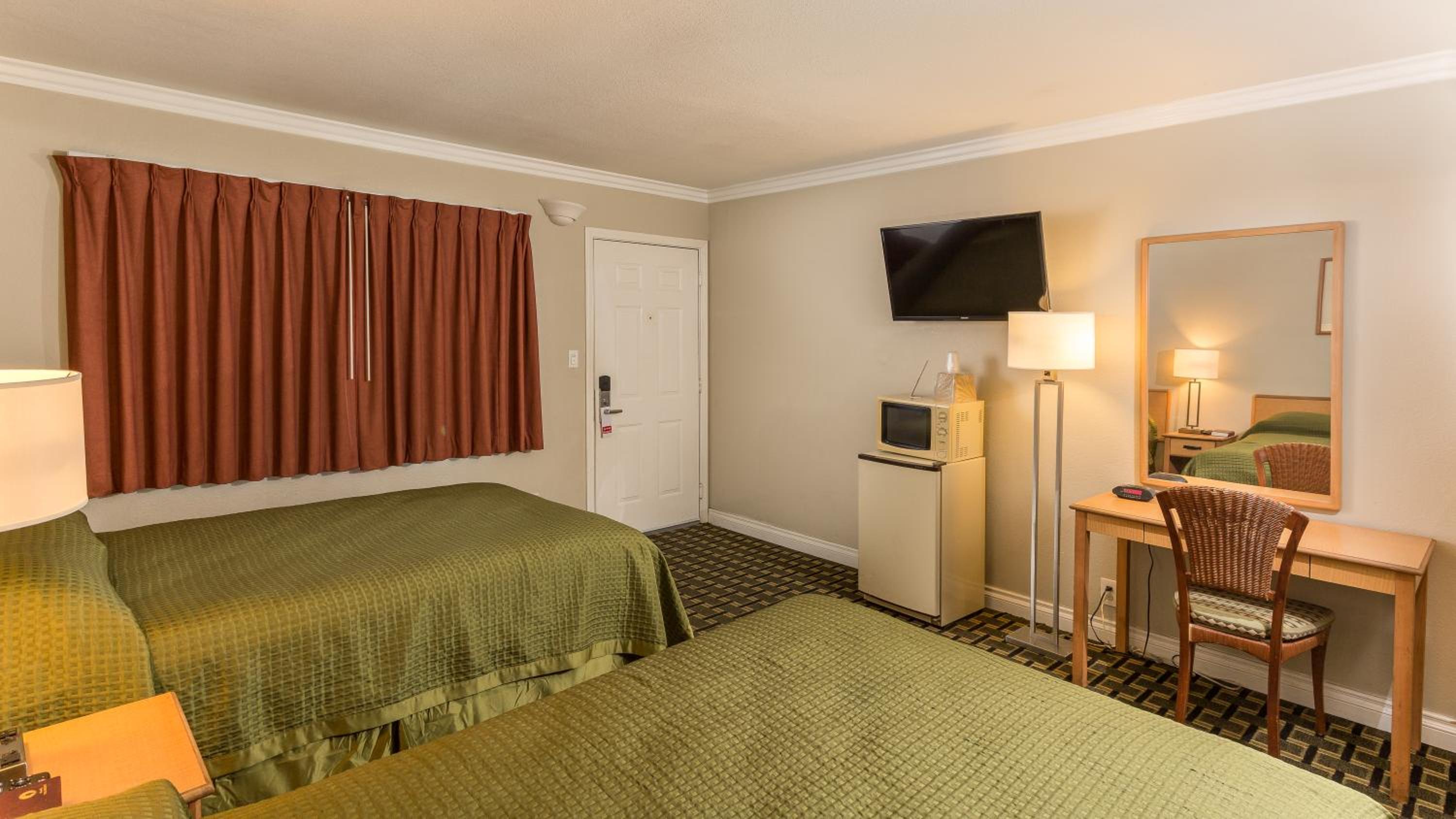 Orange County/Anaheim Vacations - Harbor Motel - Property Image 13