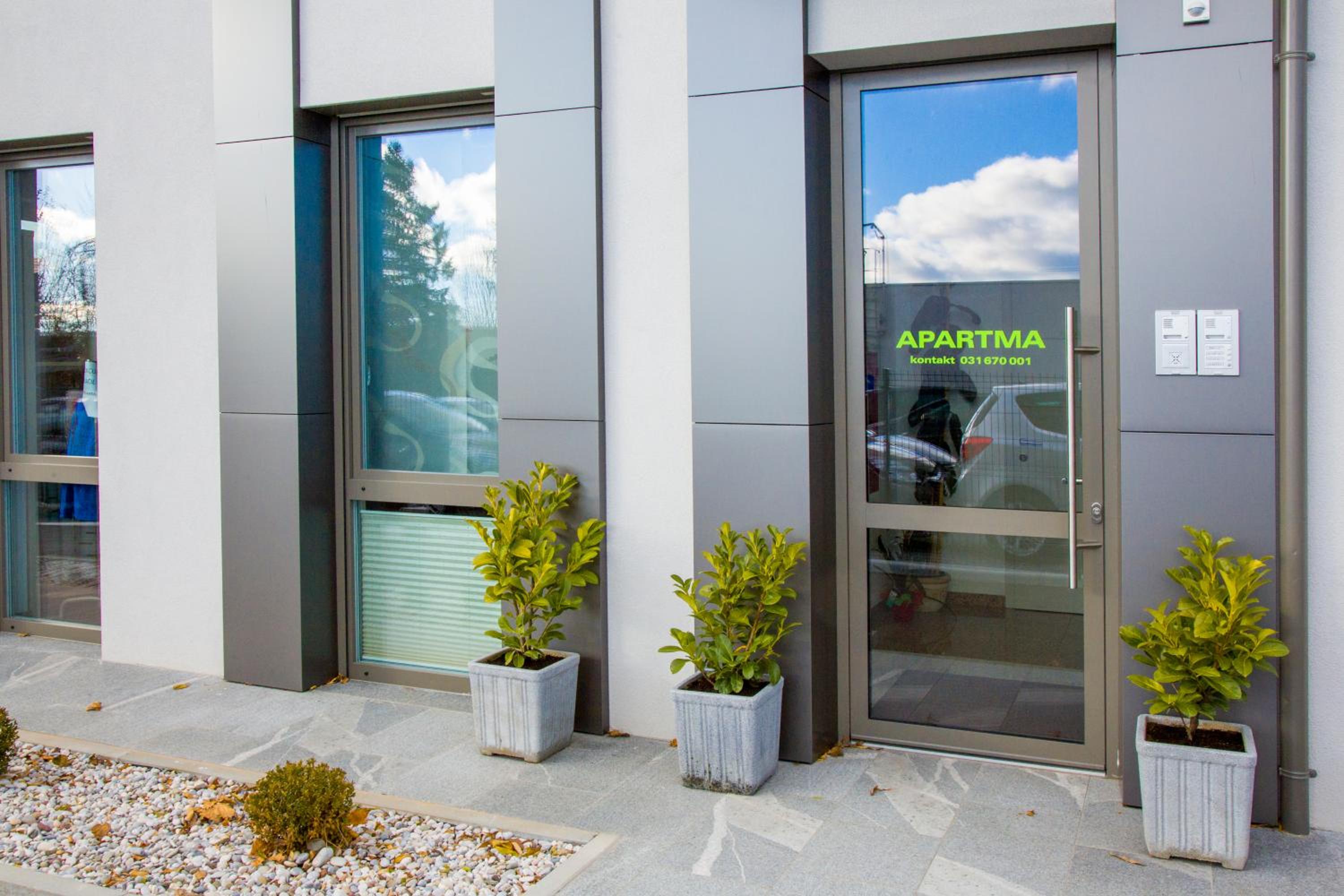 Apartma Grže