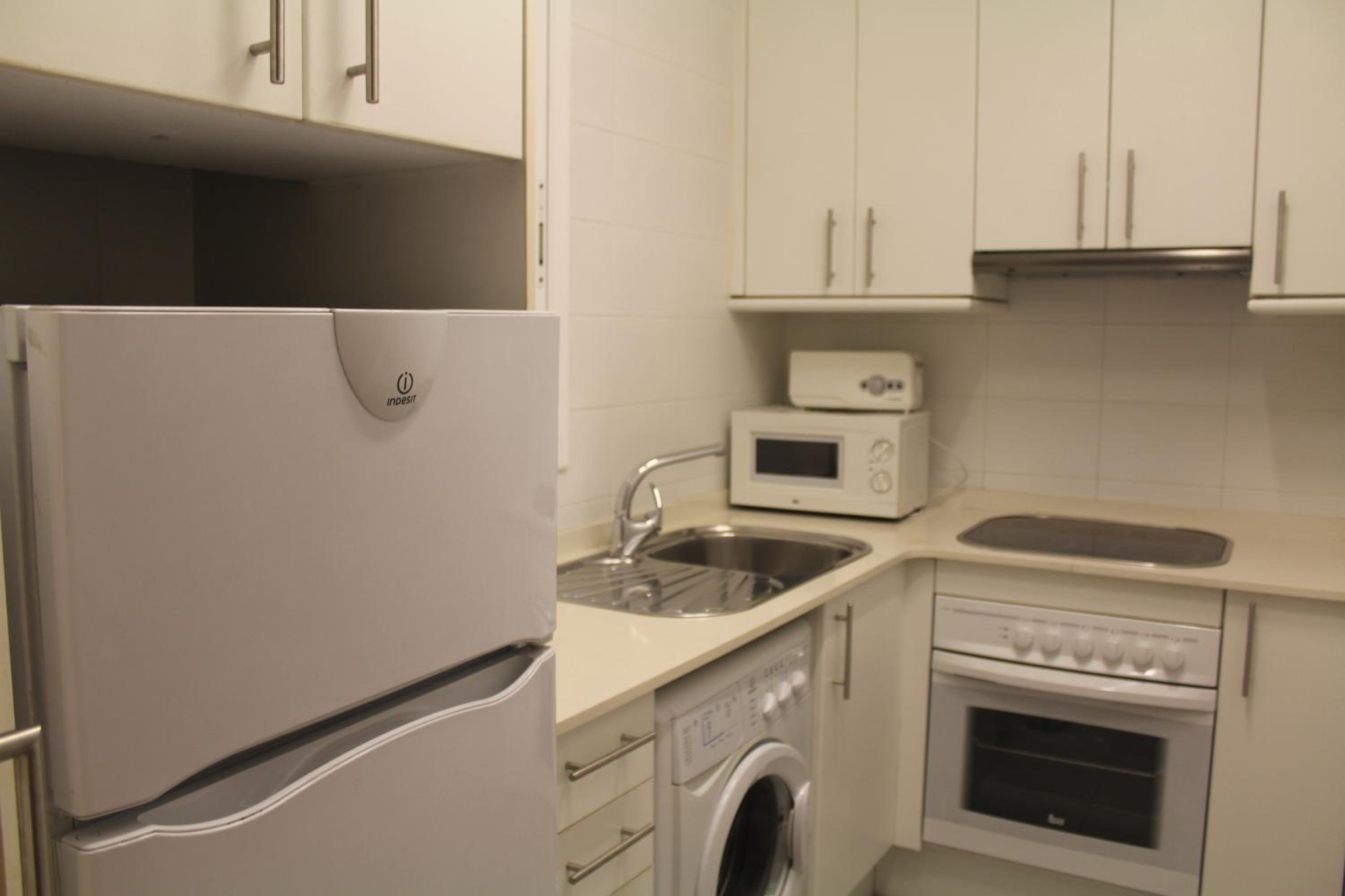 Apartaments Sant Jordi Girona 97