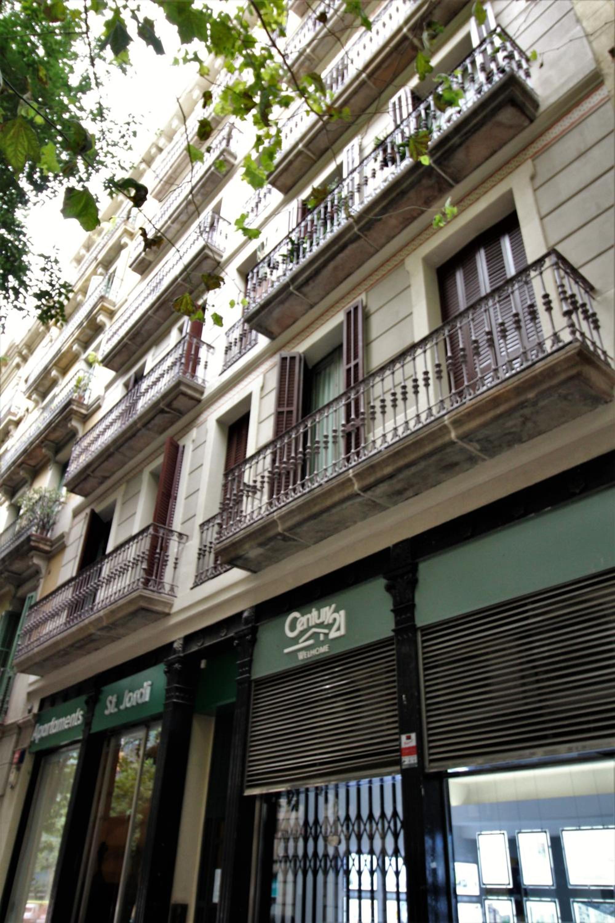 Apartaments Sant Jordi Girona 97