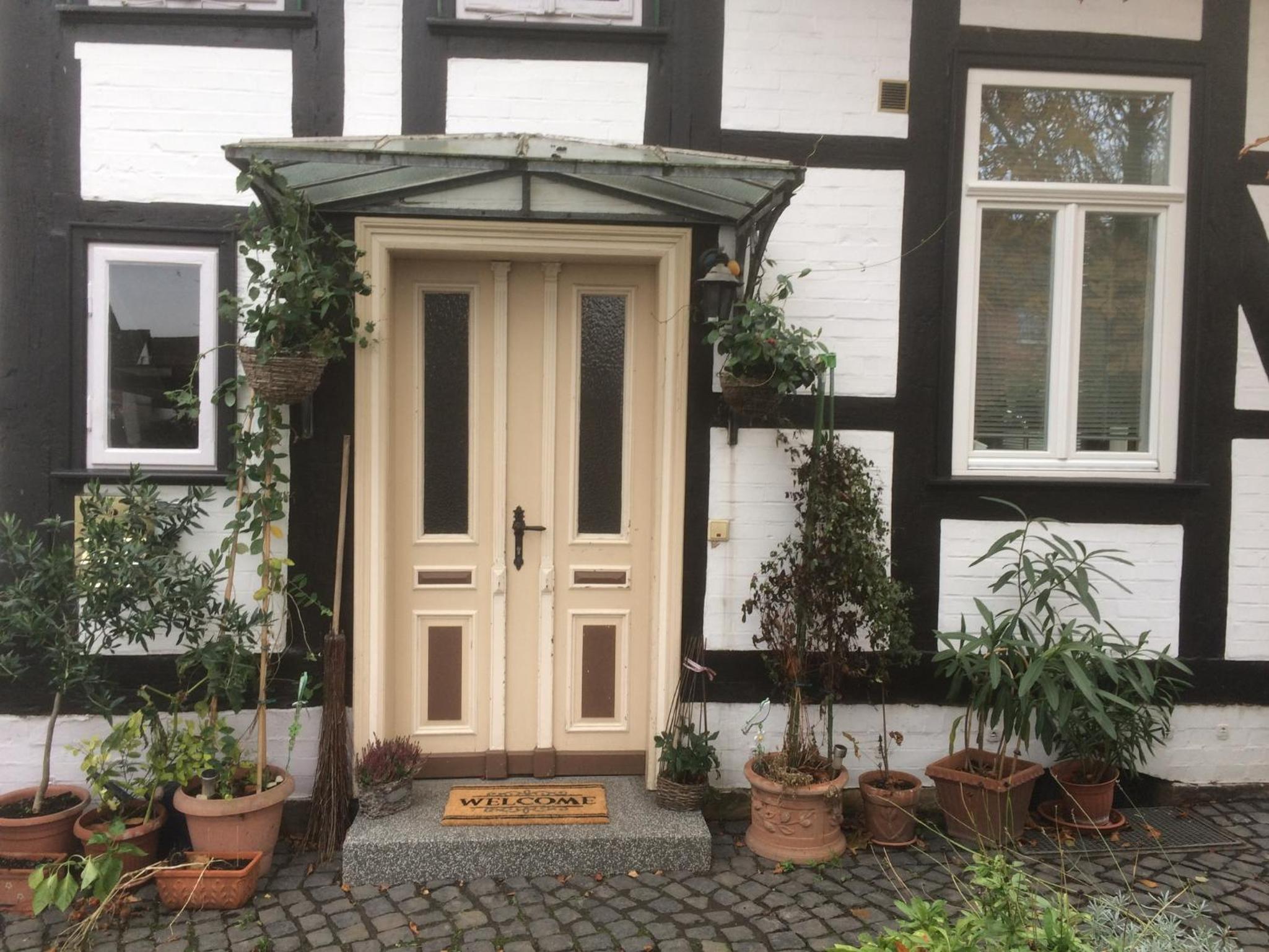 Chic - Dein City-Apartment I Küche I Boxspringbett I view 5