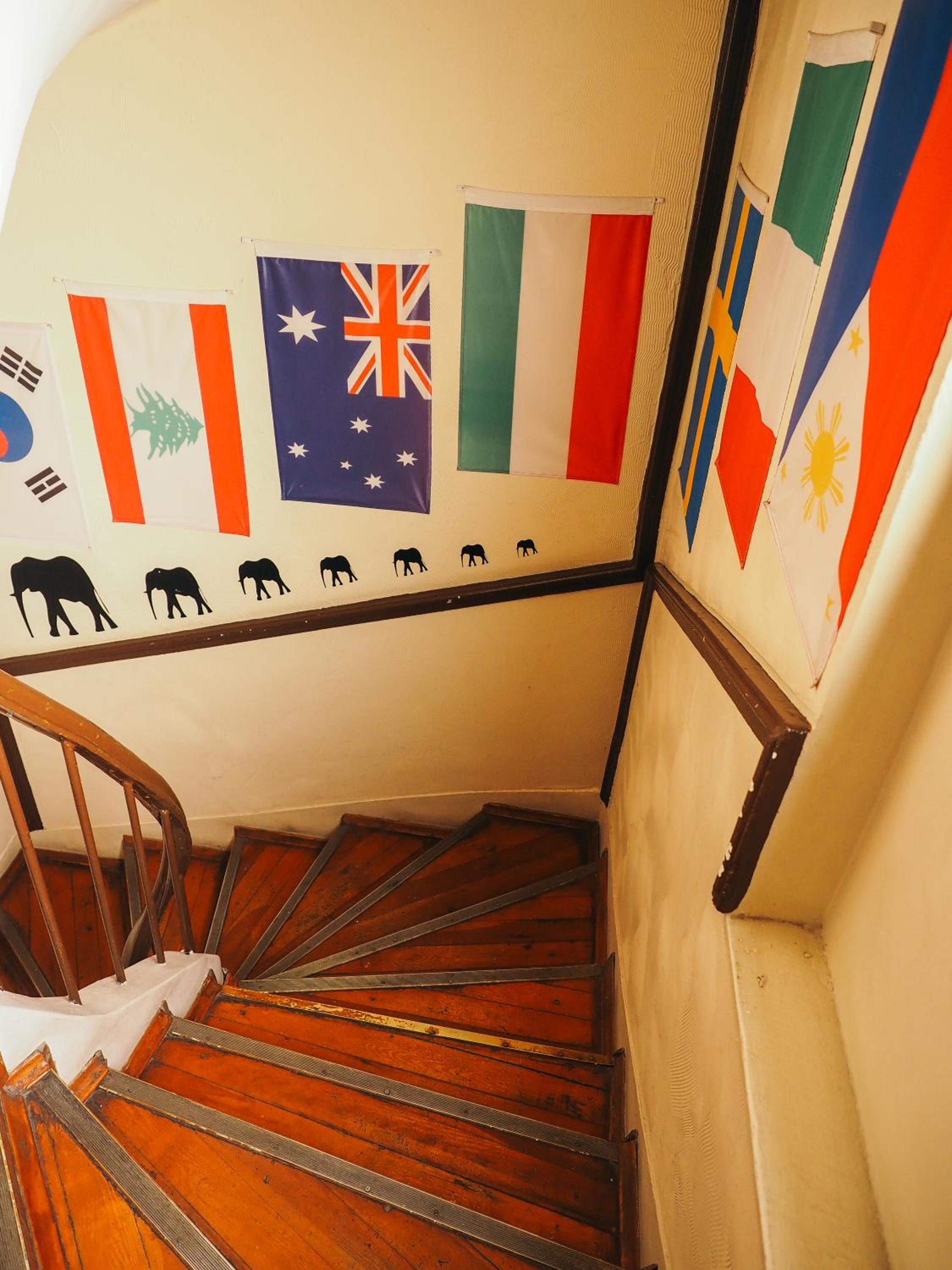 Deeps Hostel Ankara - Image 17