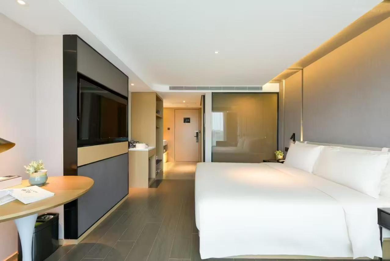 Atour Hotel Beijing Lize Financial Business District