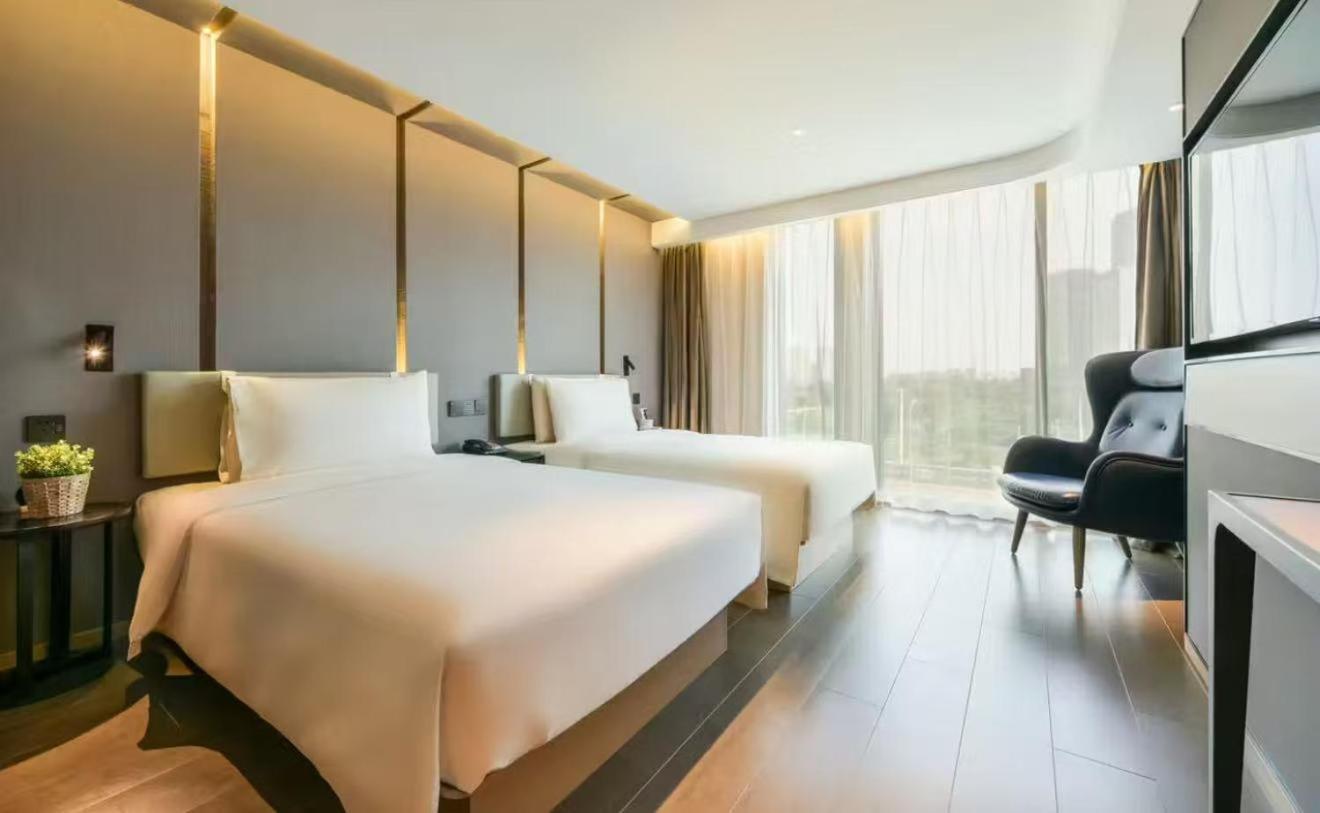 Atour Hotel Beijing Lize Financial Business District