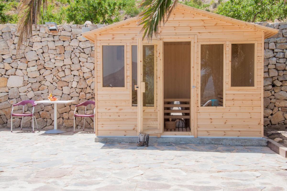 outdoor BBQ area