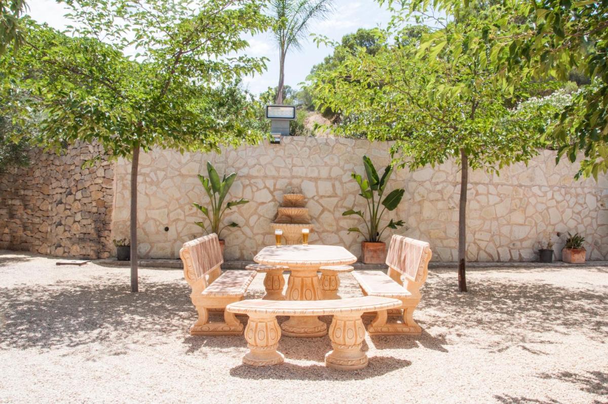outdoor BBQ area