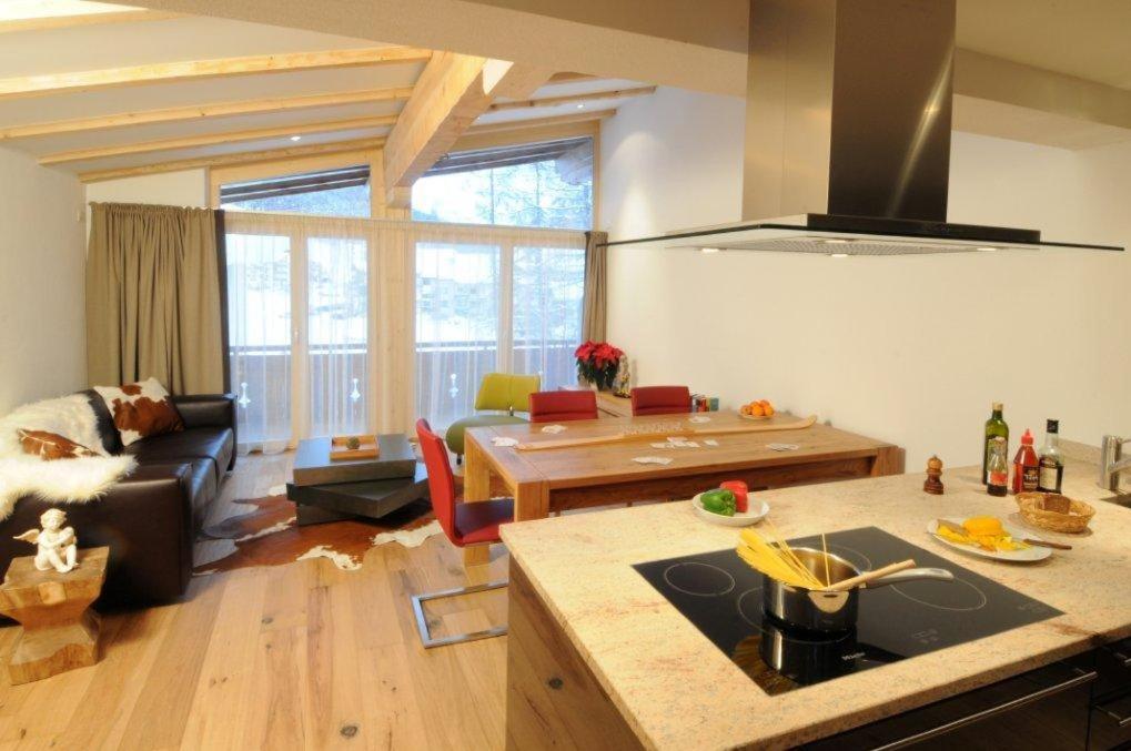 Chasa Seraina view 2
