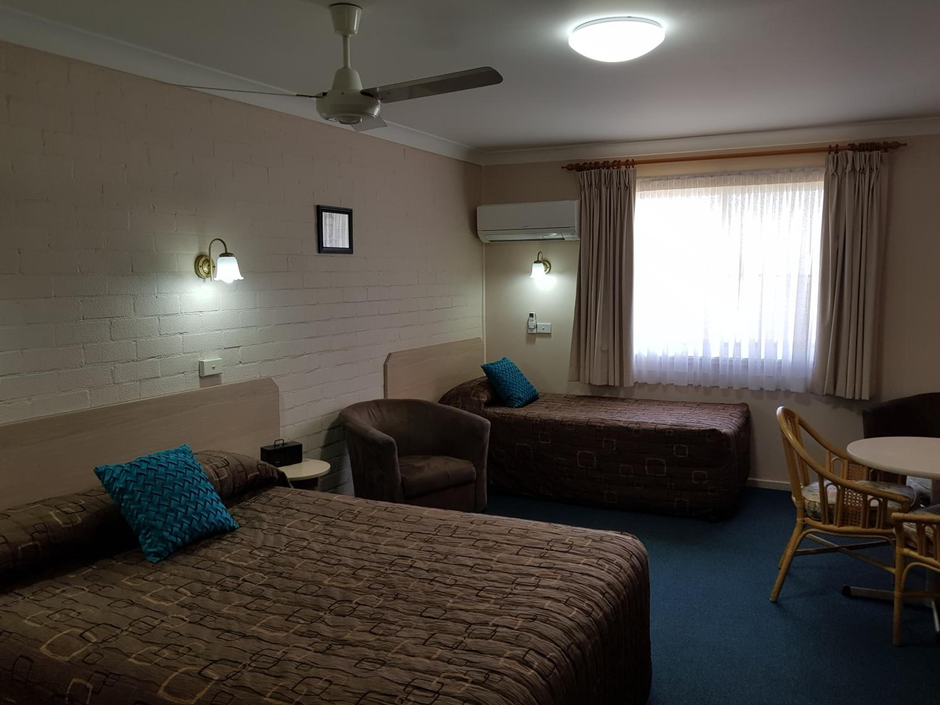 Abraham Lincoln Motel