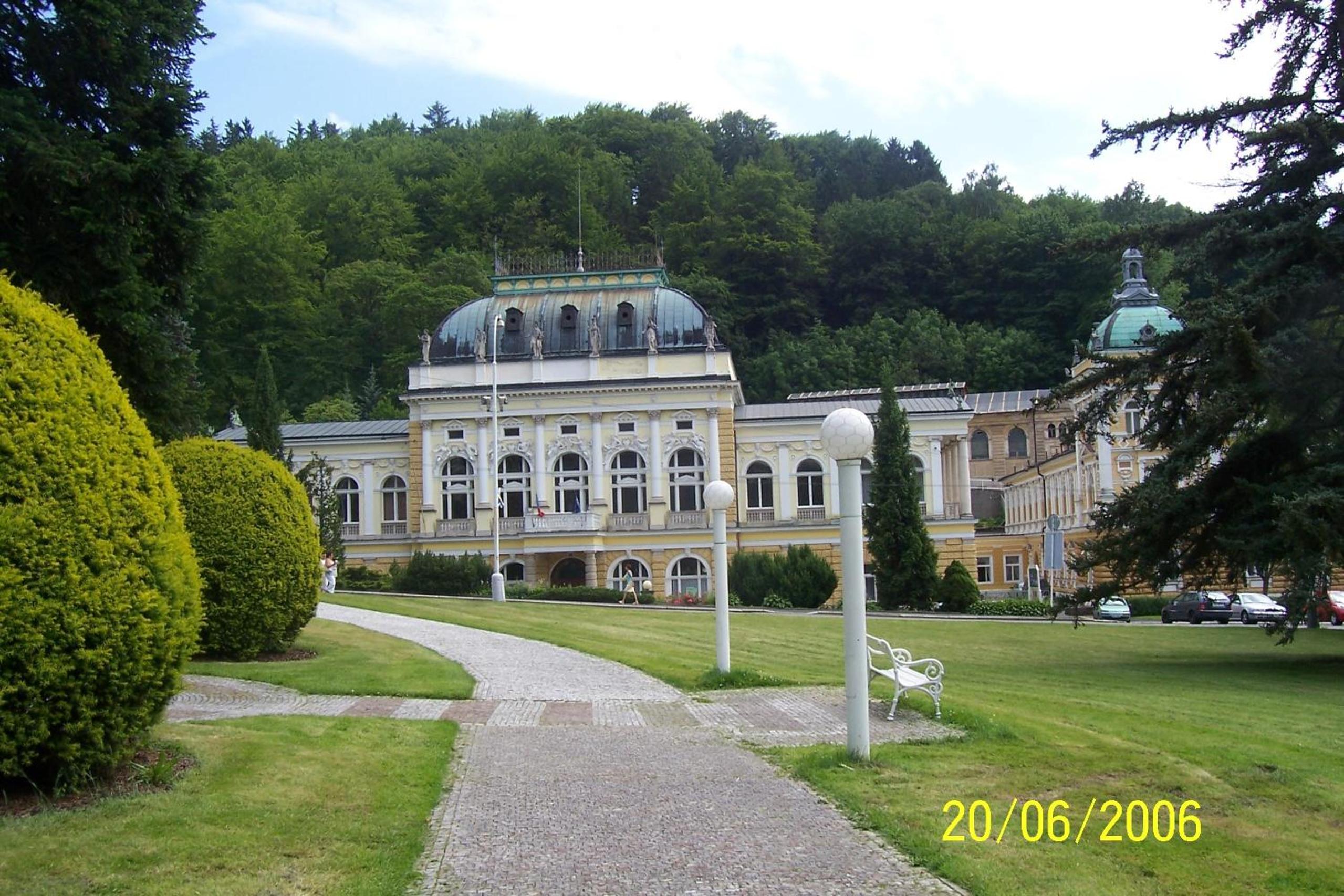 Photo 25