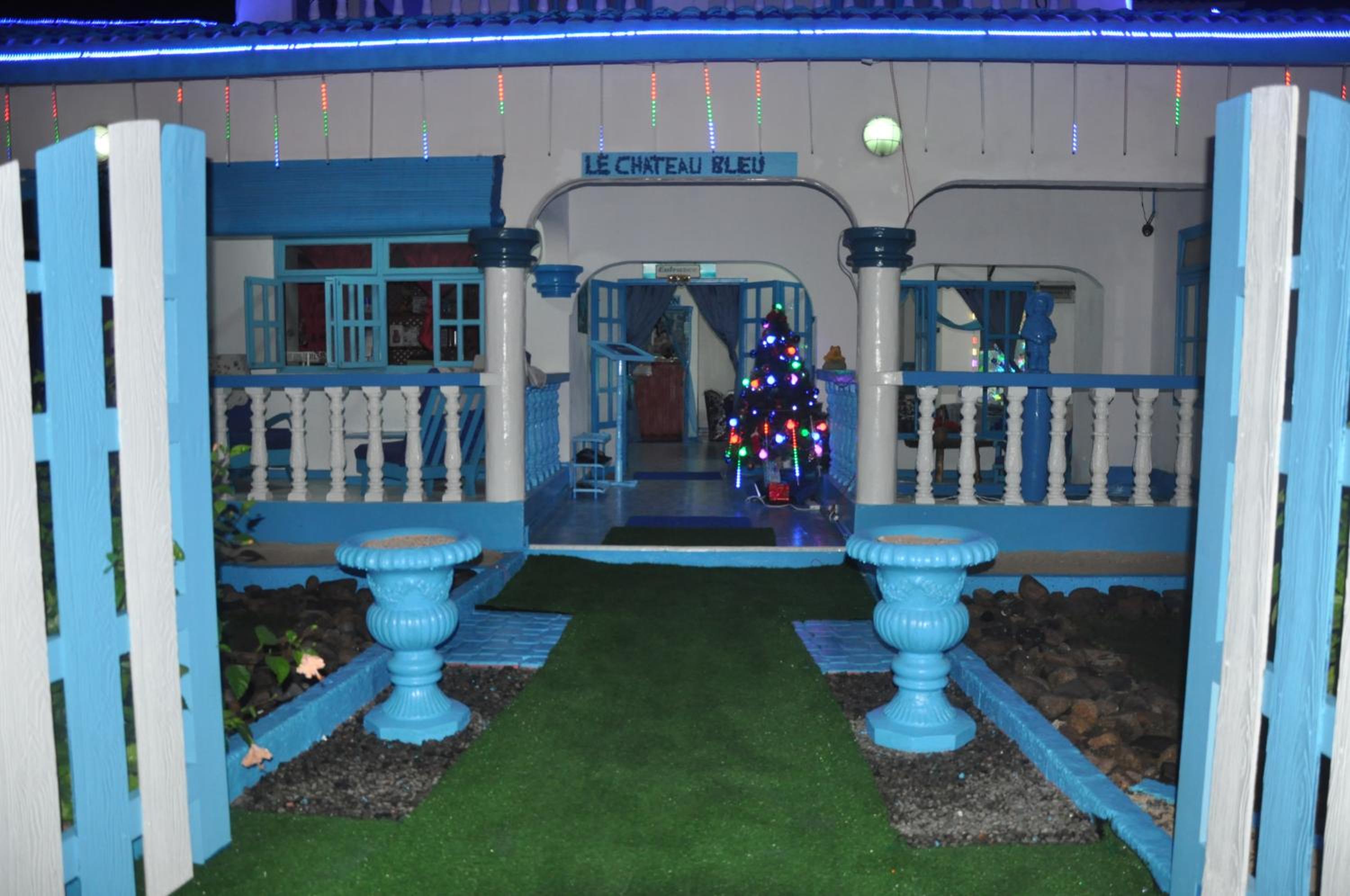 Le Chateau Bleu