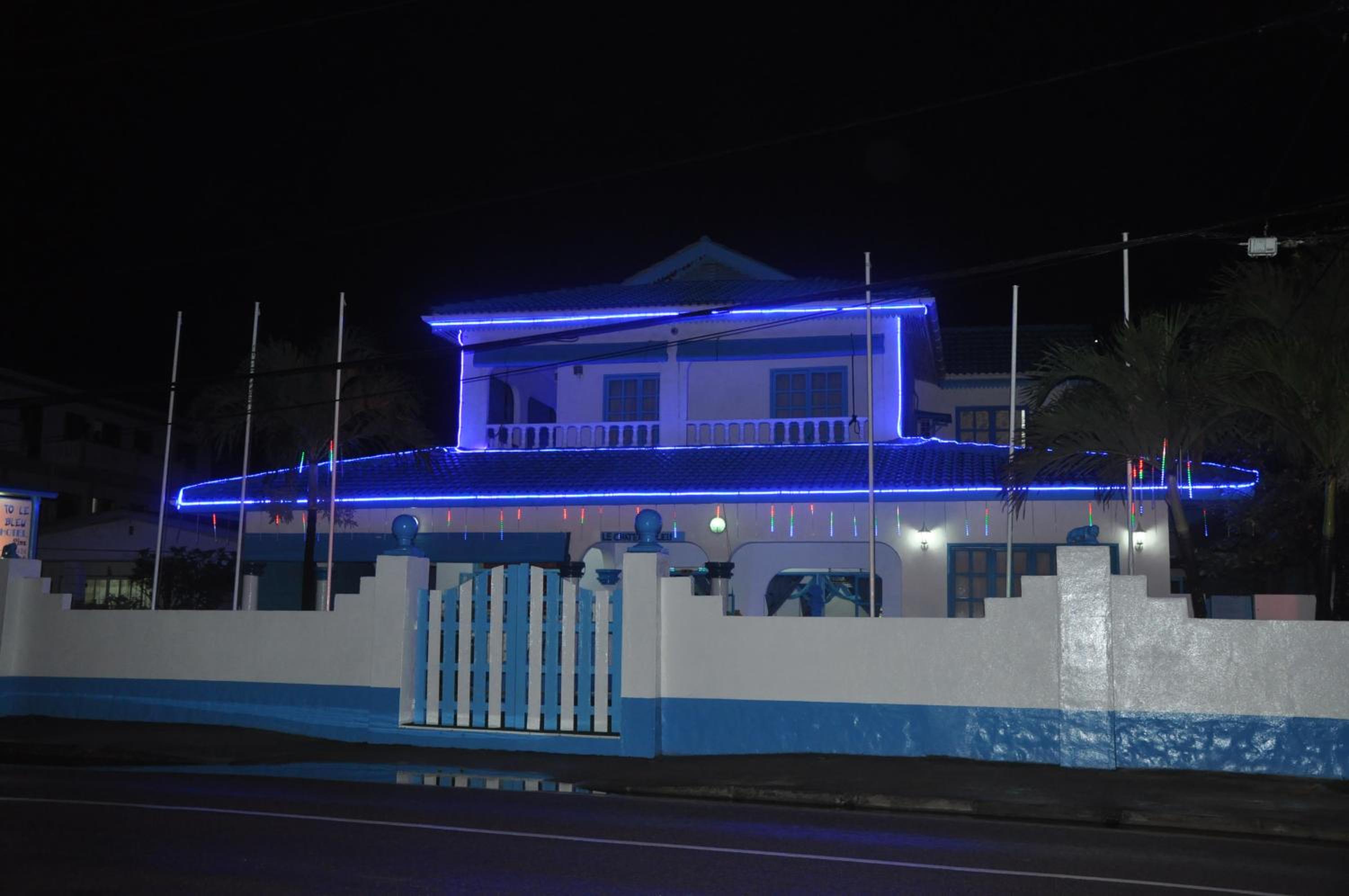 Le Chateau Bleu