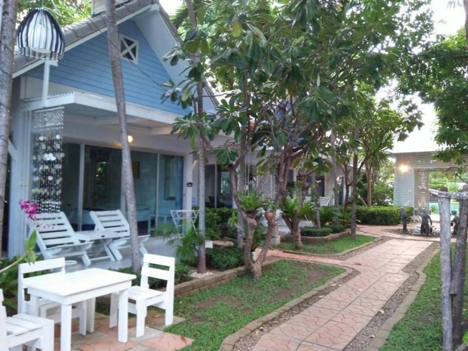 Hotel Blue Sky Resort - Image 1