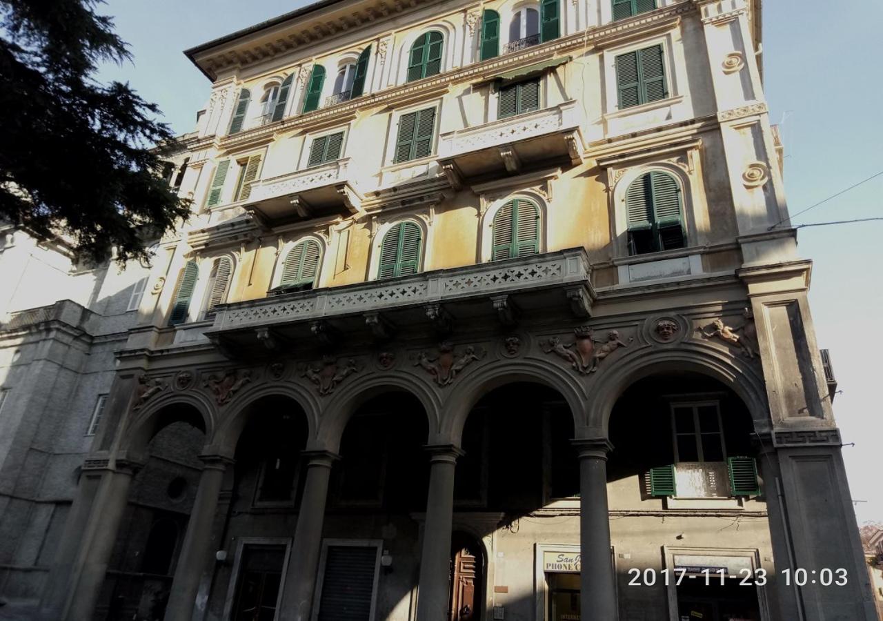 Colors of Cinque Terre - Guest House