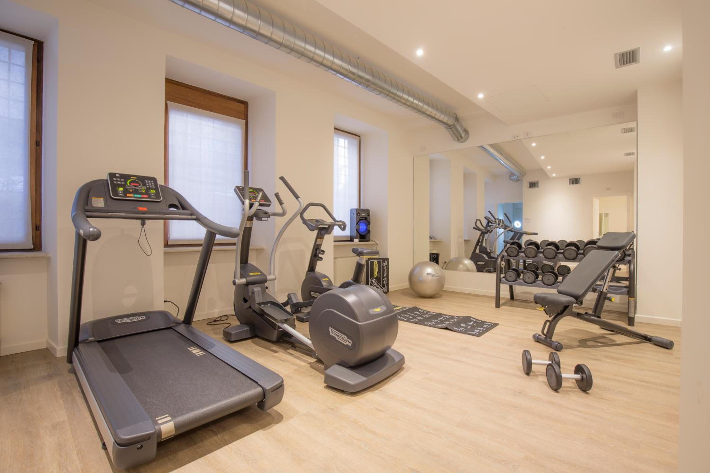 Palazzo Monga Boutique Guesthouse - Image 5