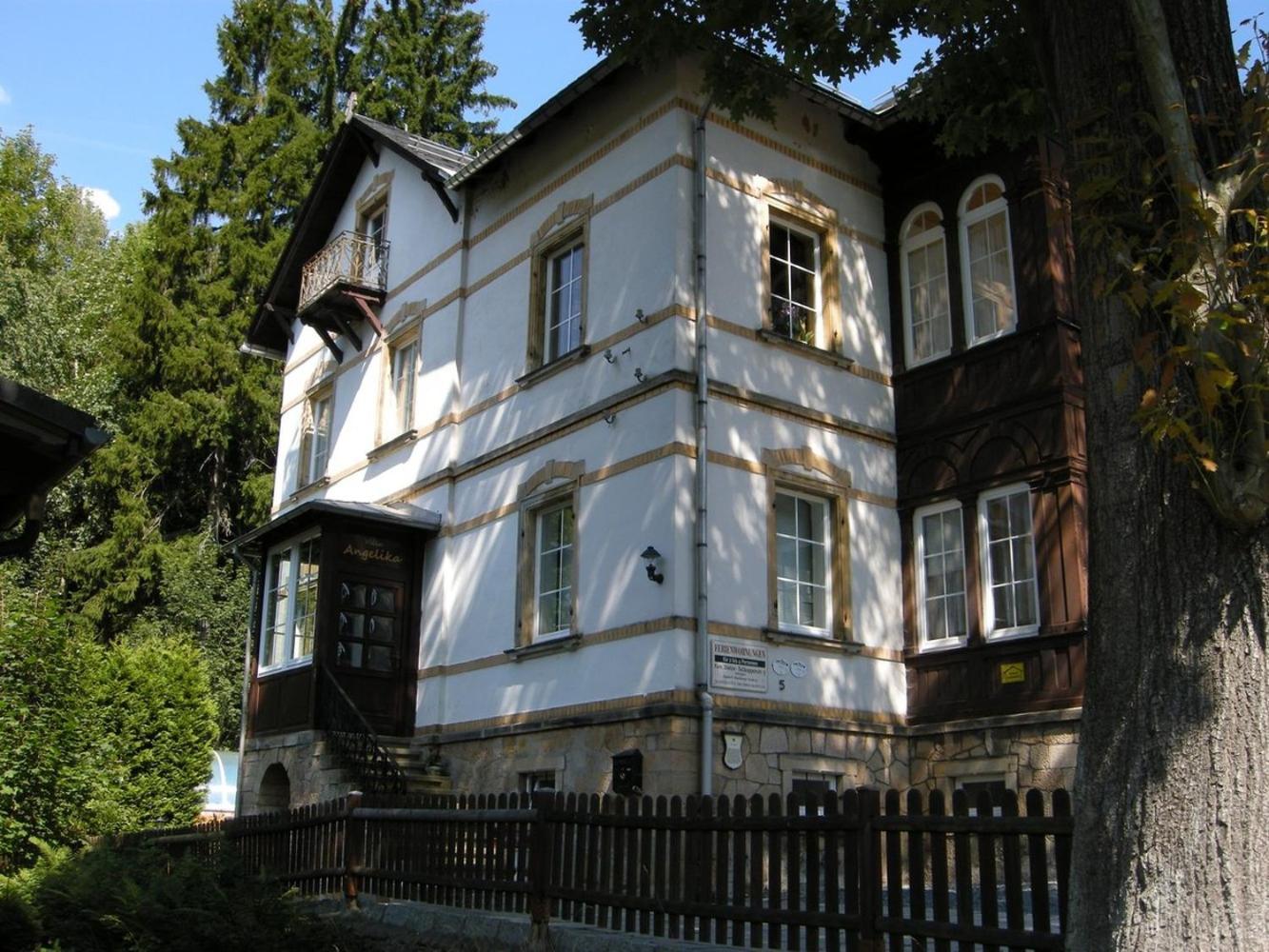 Photo 24