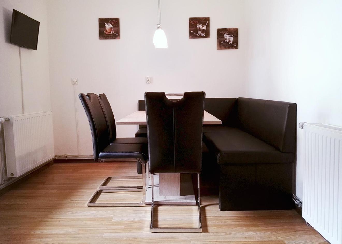 Sonntagshof Ferienwohnungen Apartments