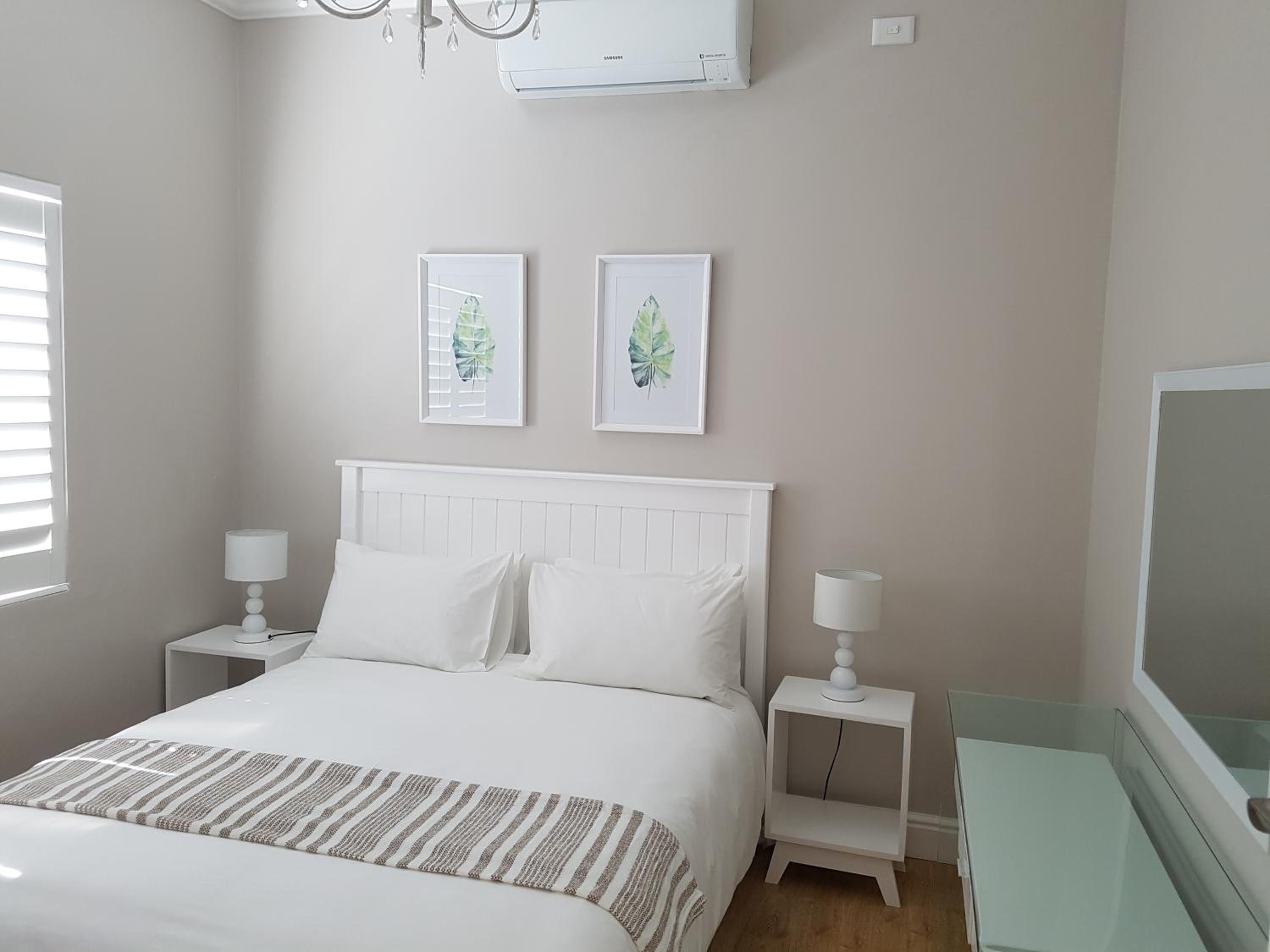 STAR APARTMENTS