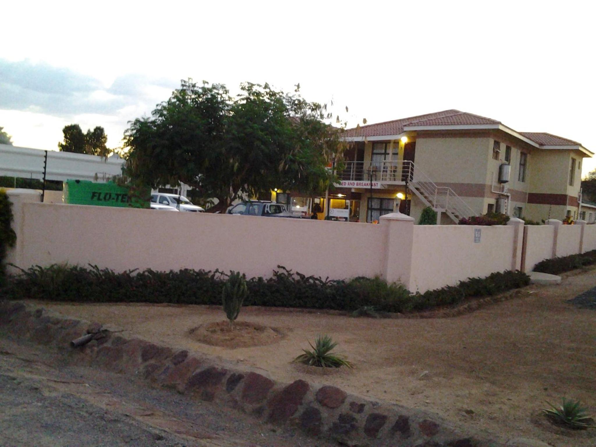 Keeme-Nao Self Catering Apartments