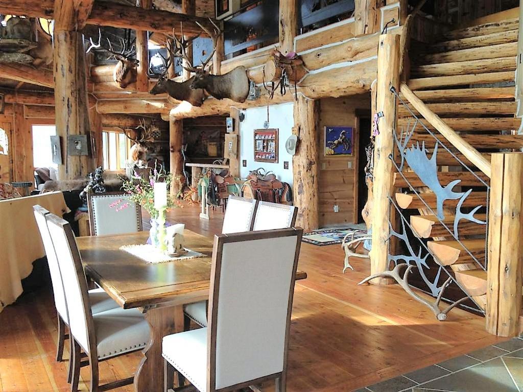 McDonald's Ranch Lodge view 5